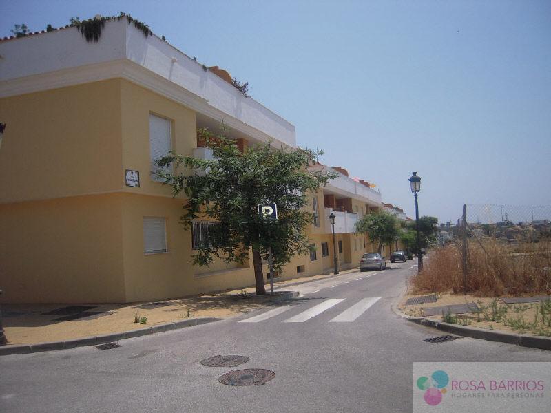For sale of garage in Estepona