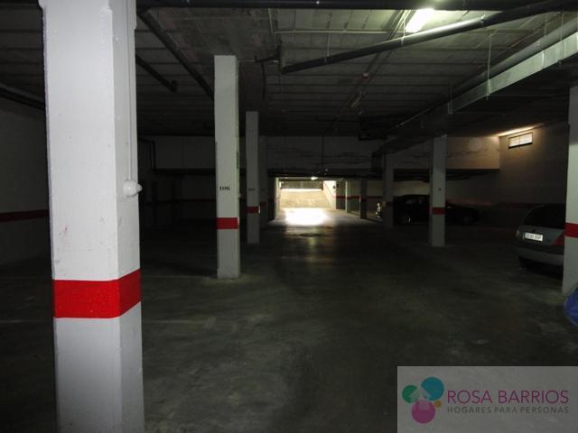 For sale of garage in Estepona