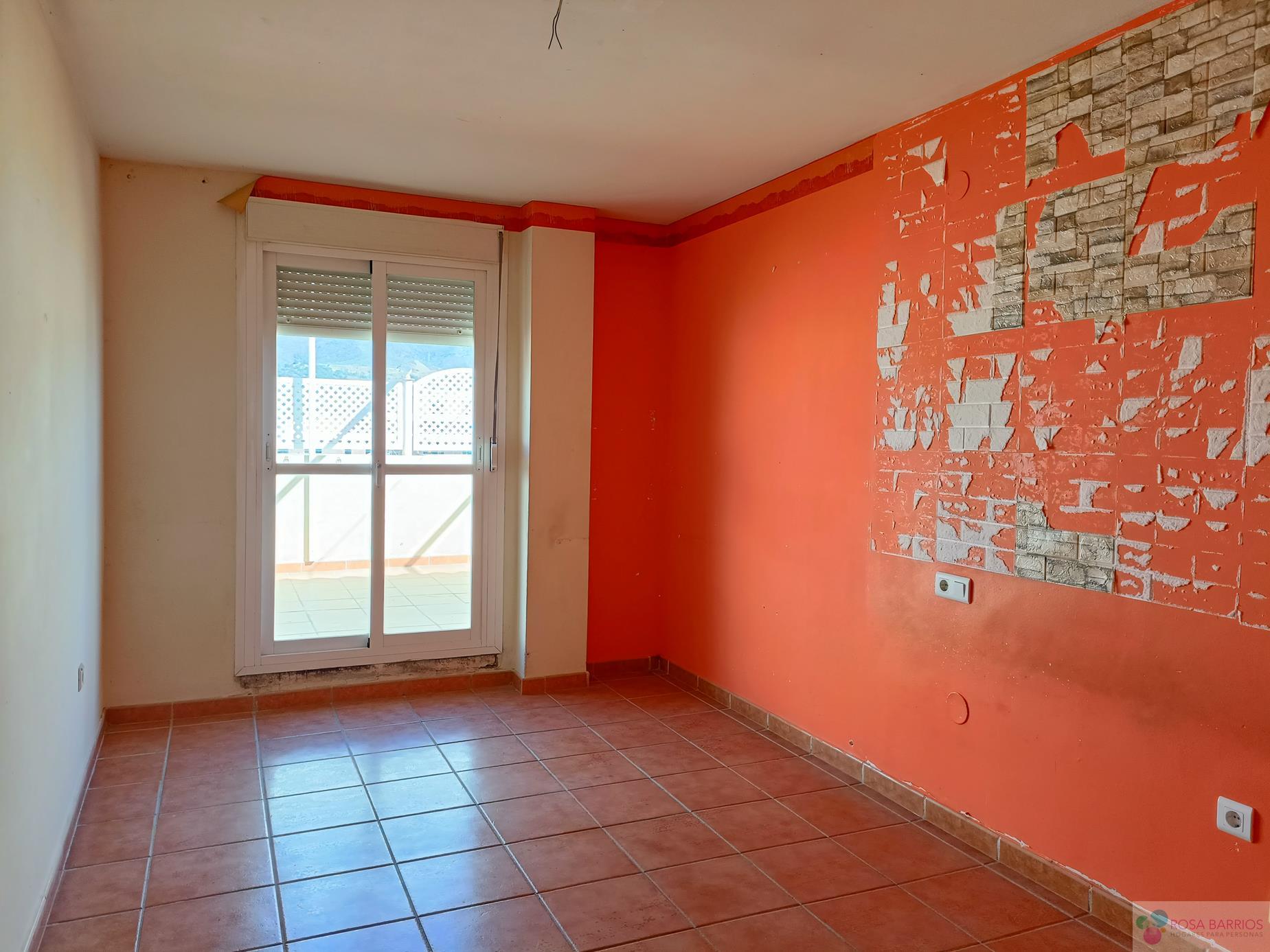 Venta de piso en Estepona