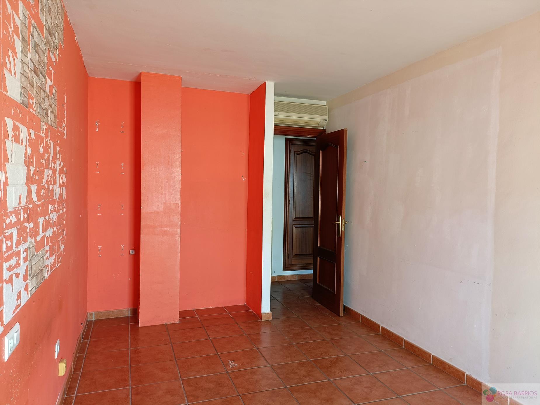 Venta de piso en Estepona