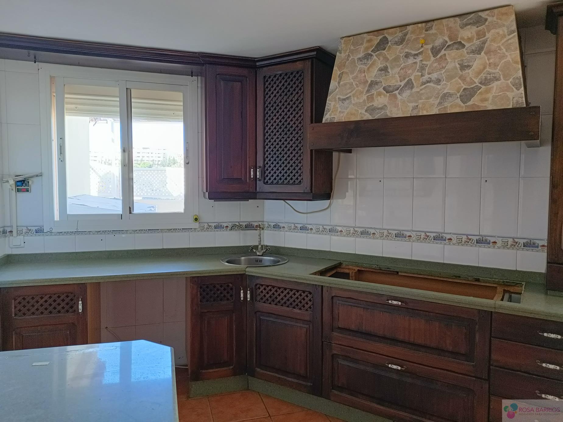 Venta de piso en Estepona