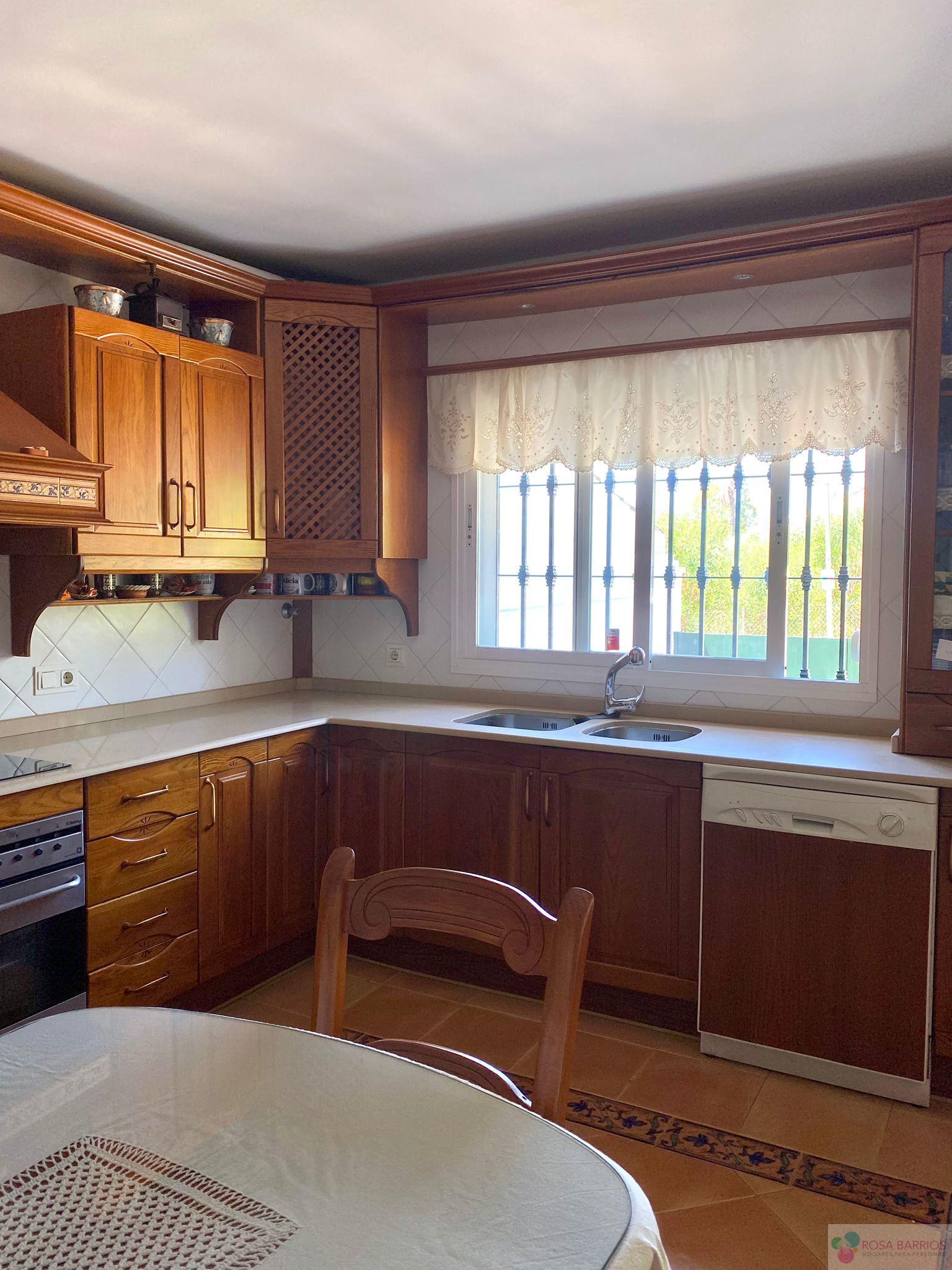 For sale of house in Estepona