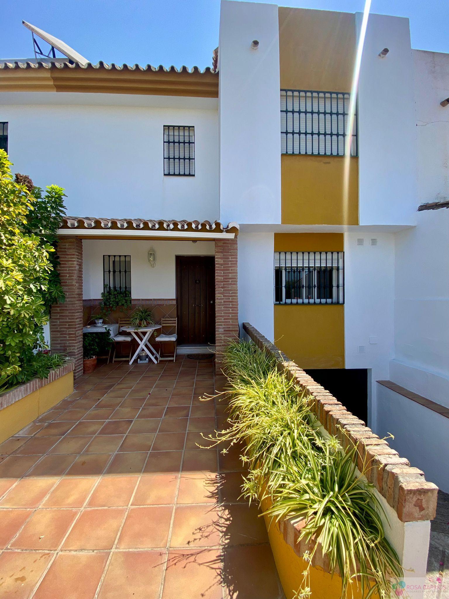 For sale of house in Estepona