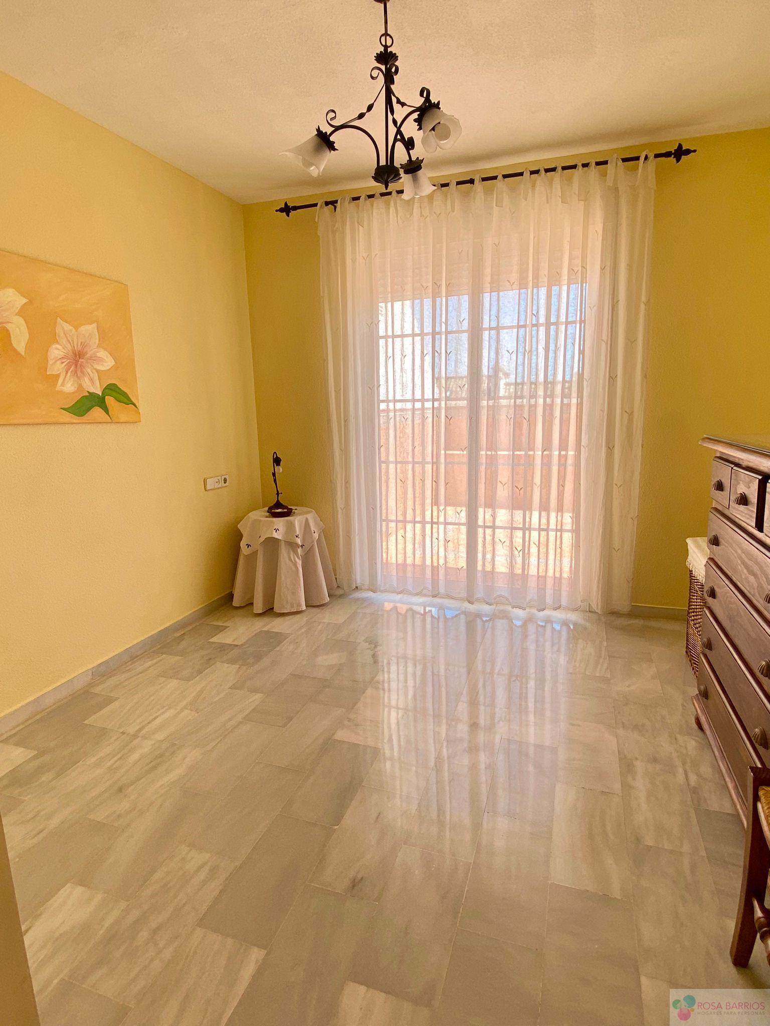 For sale of house in Estepona
