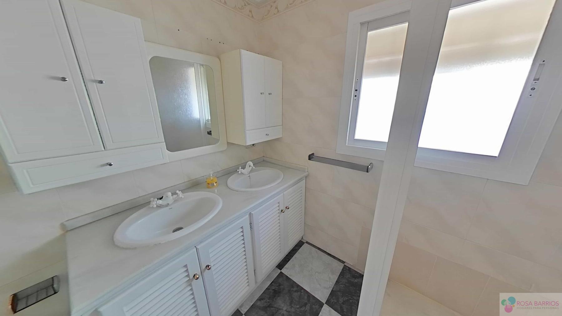 Zu verkaufen von haus in
 San Pedro de Alcántara