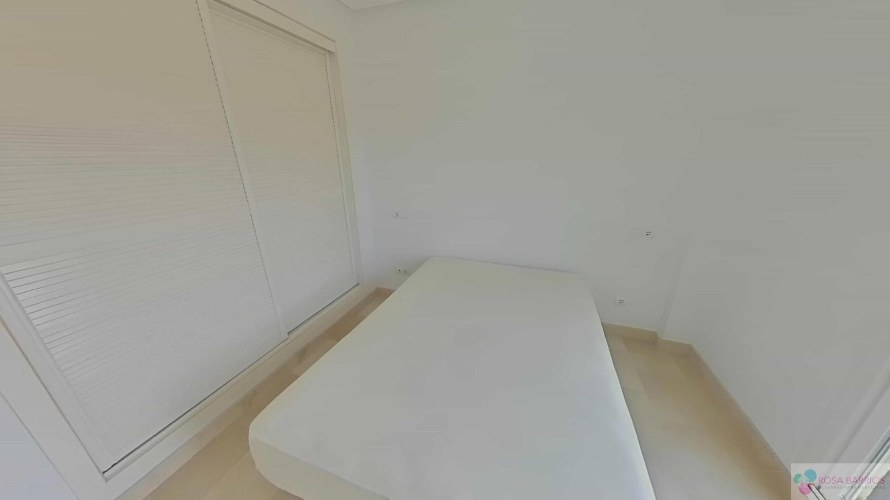 Venta de piso en Benahavís