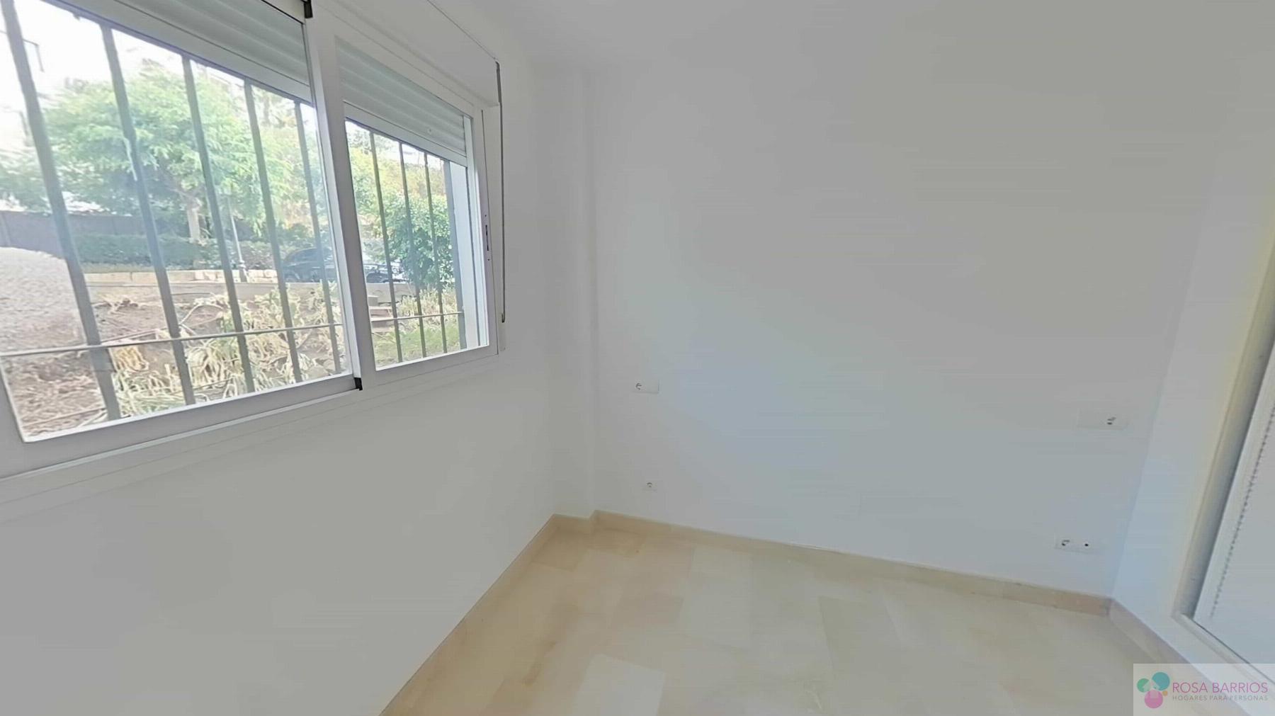 Venta de piso en Benahavís