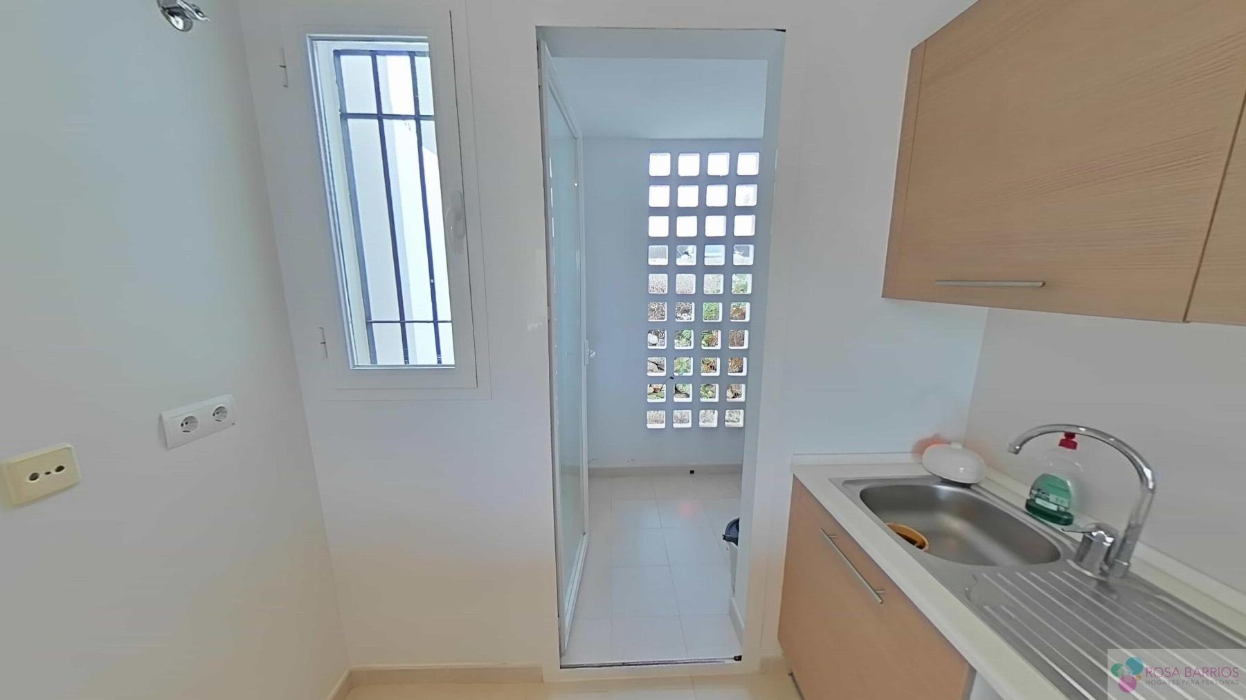 Venta de piso en Benahavís