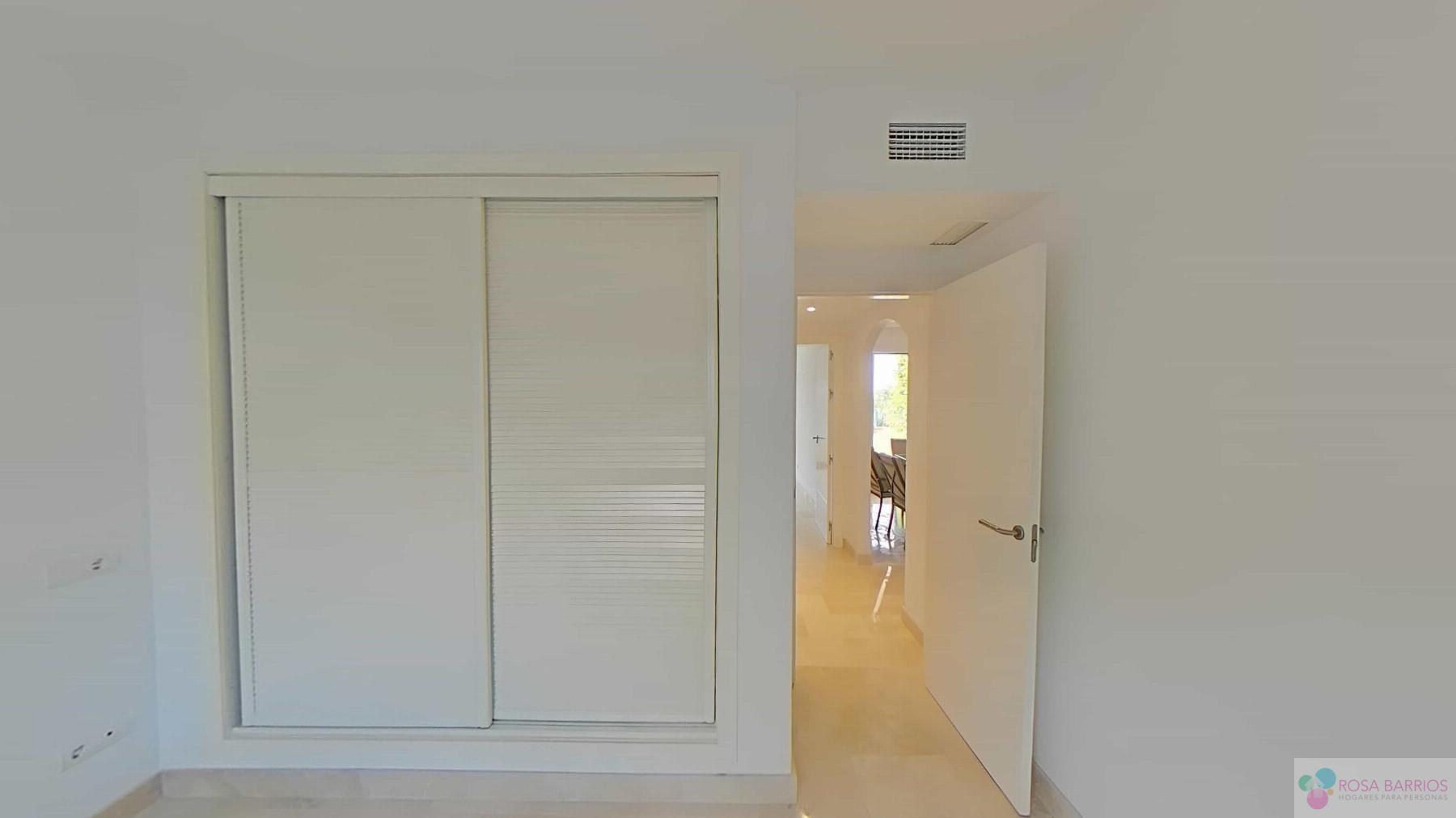 Venta de piso en Benahavís