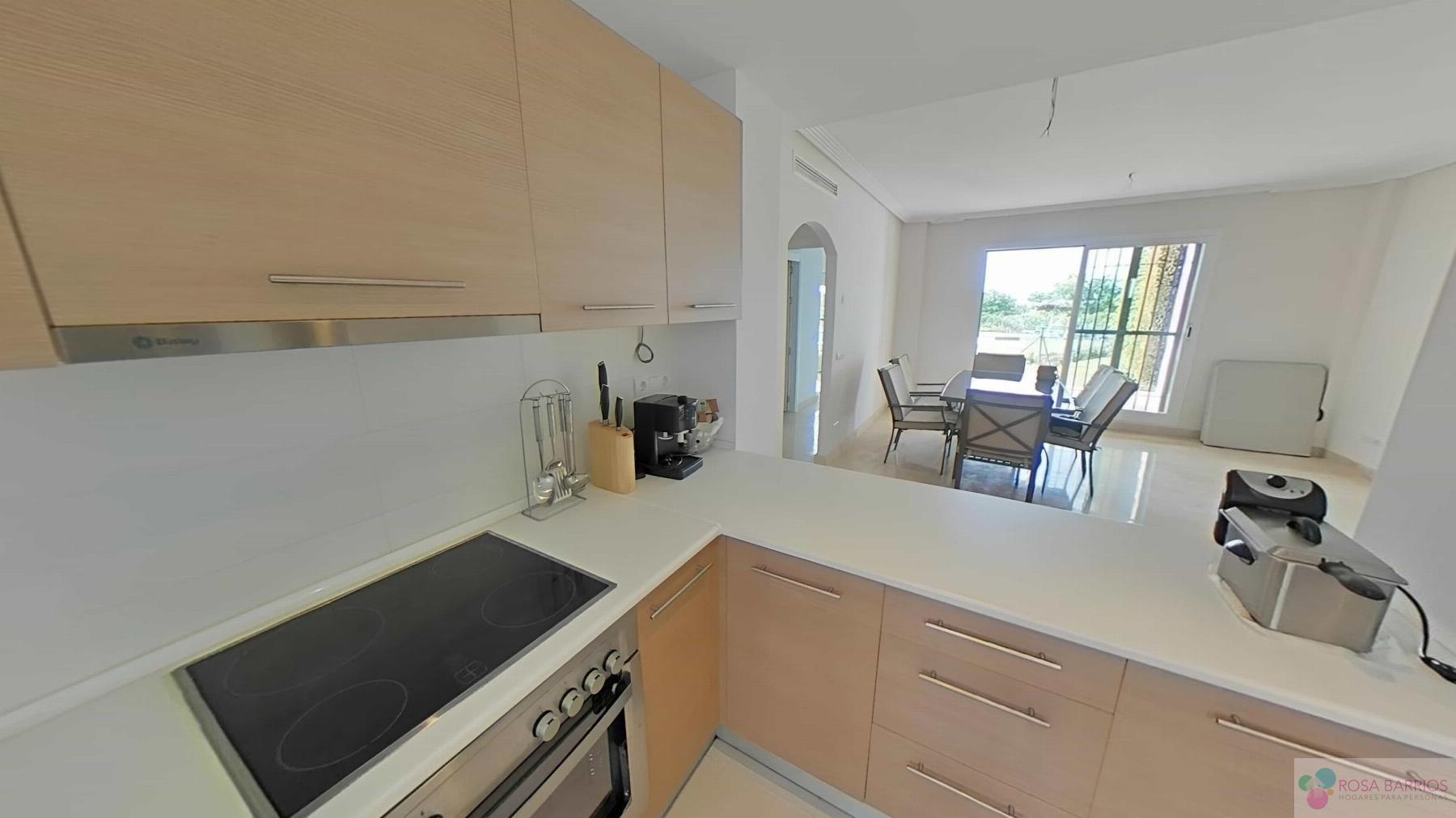 Venta de piso en Benahavís