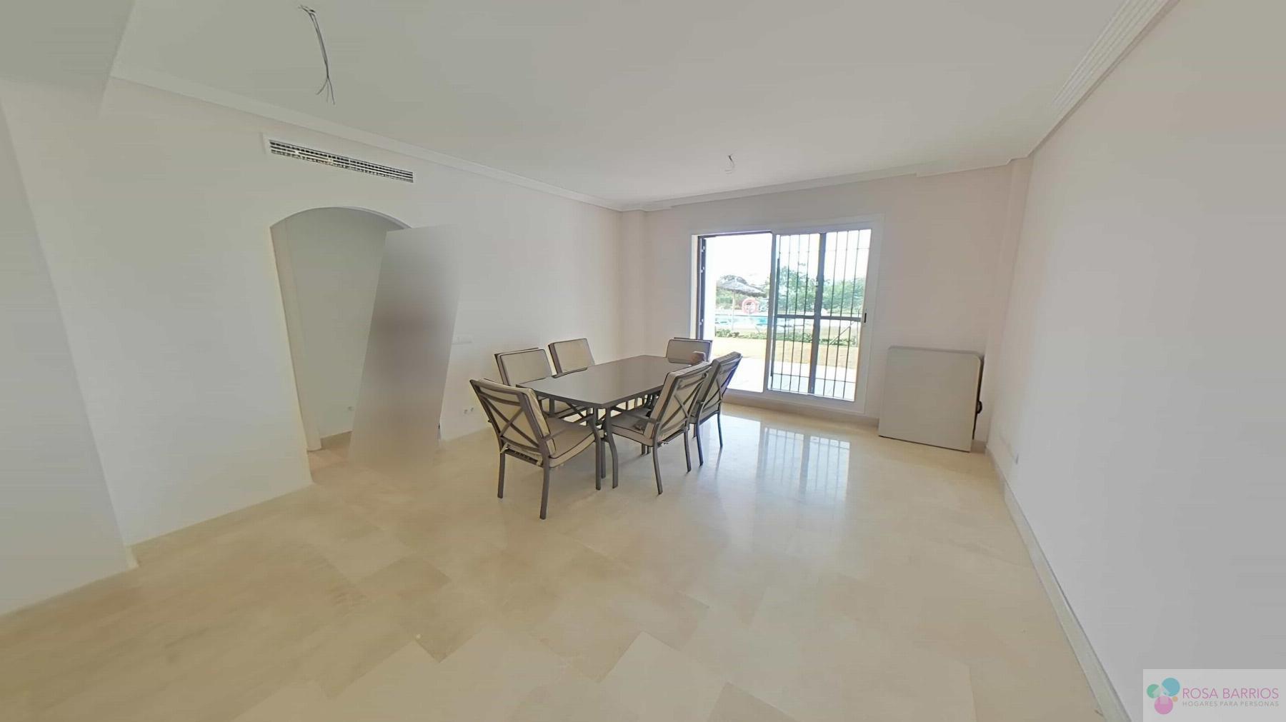 Venta de piso en Benahavís