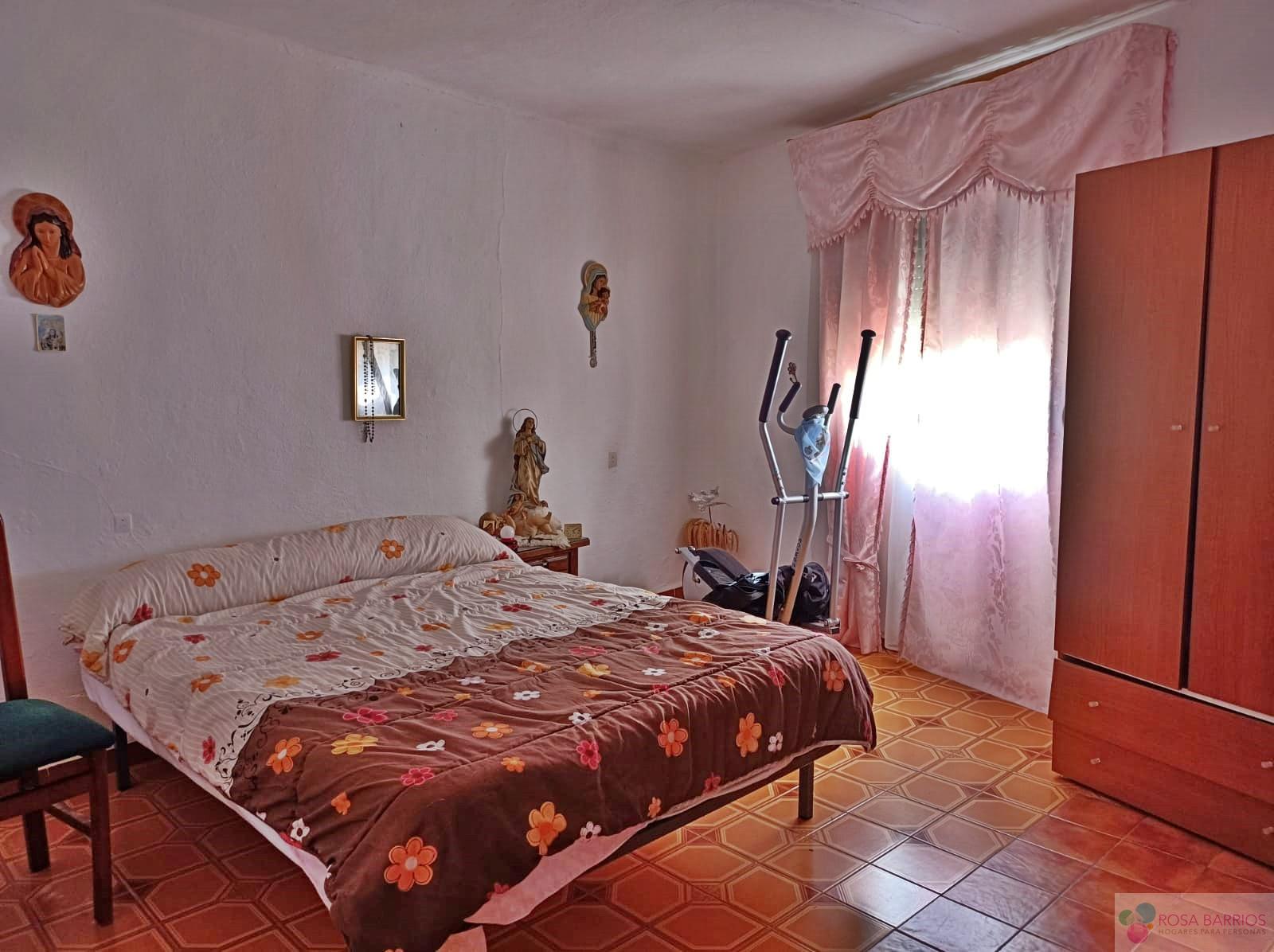 For sale of house in Ronda