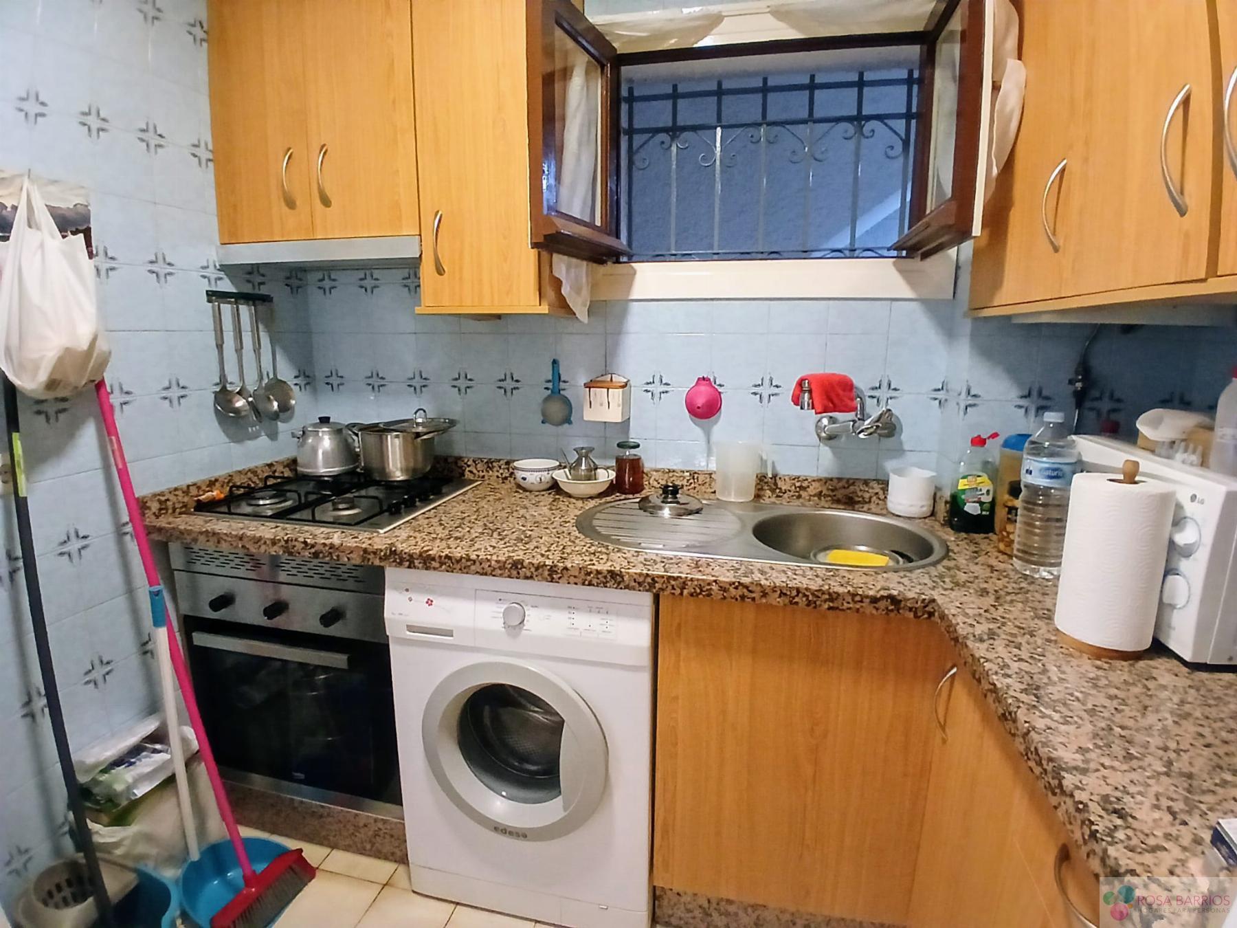 For sale of flat in San Pedro de Alcántara