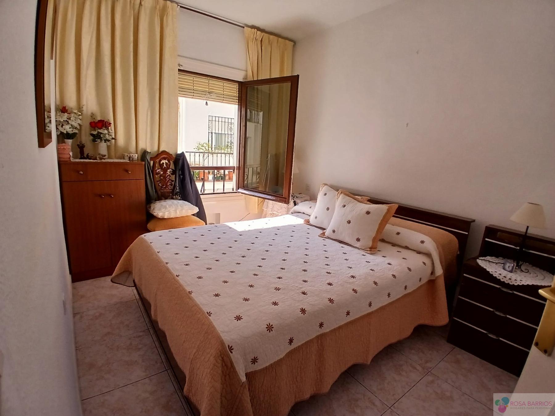 For sale of flat in San Pedro de Alcántara