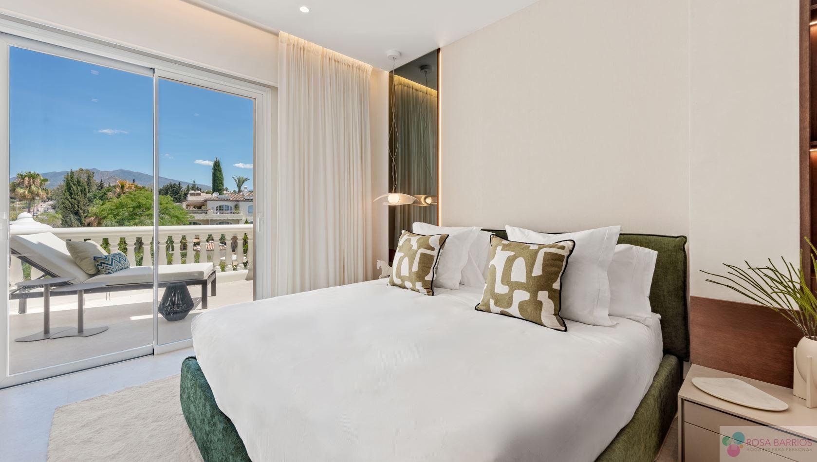 For sale of flat in Estepona