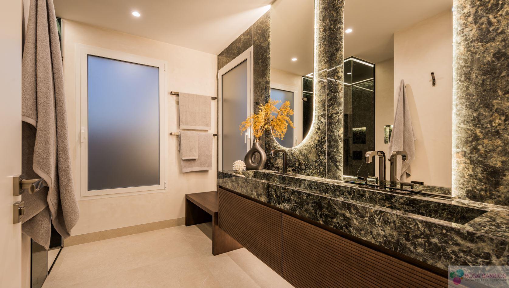 For sale of flat in Estepona