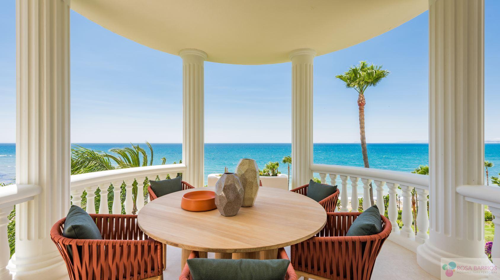 For sale of flat in Estepona
