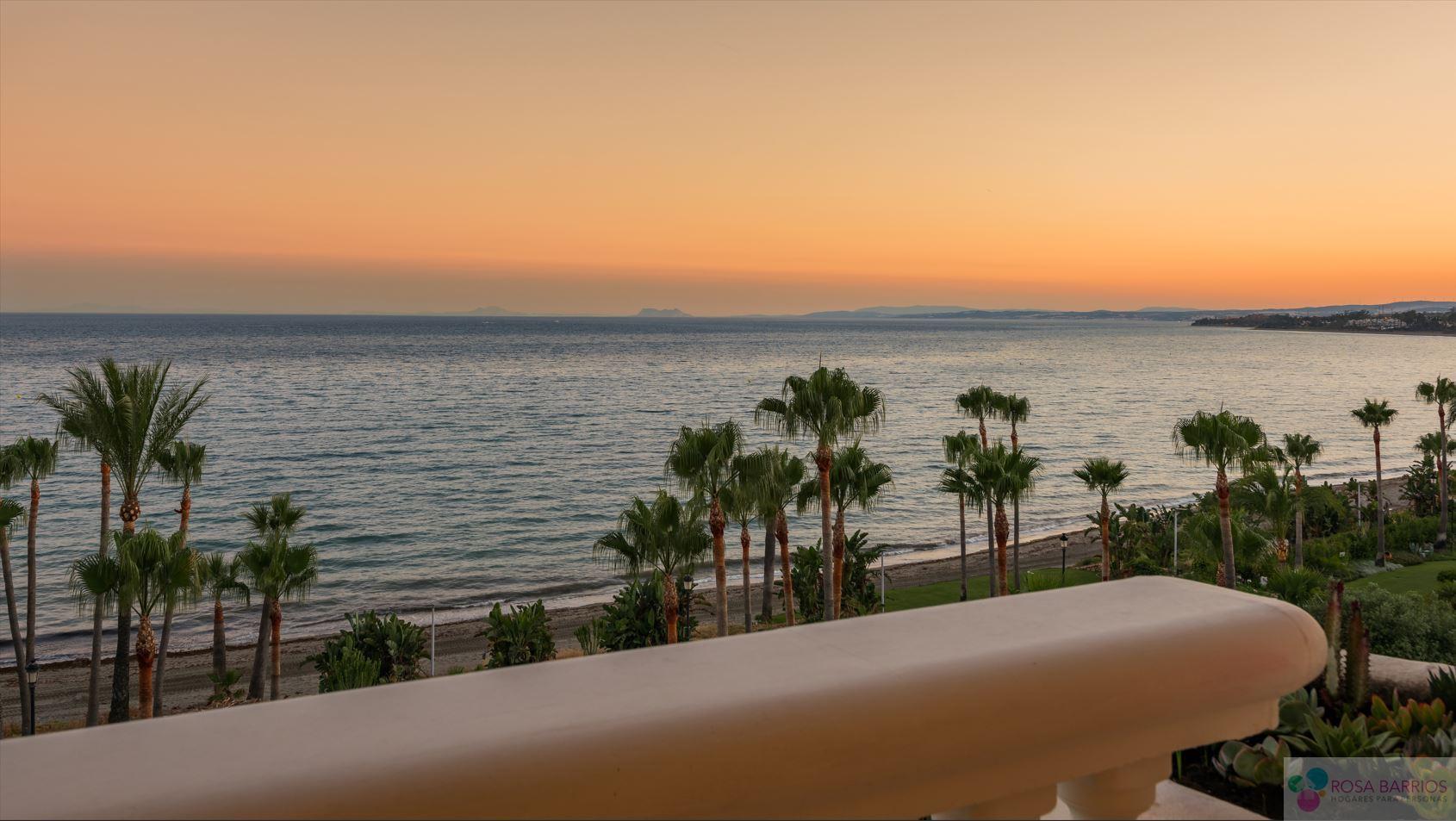 For sale of flat in Estepona