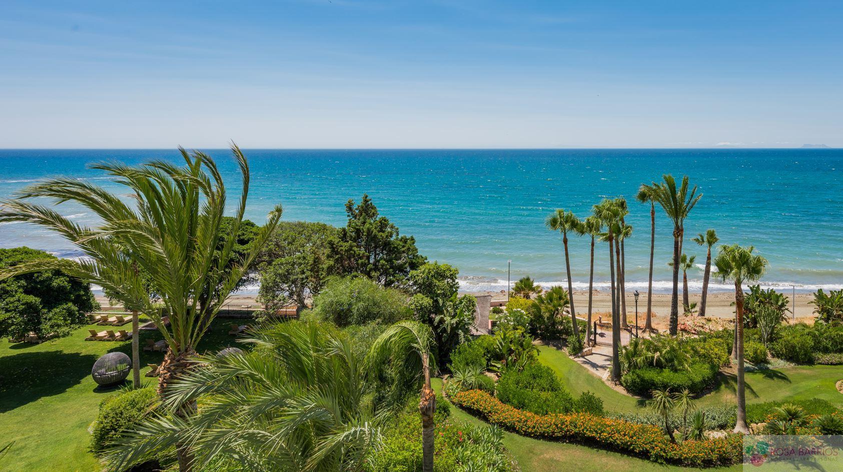 For sale of flat in Estepona