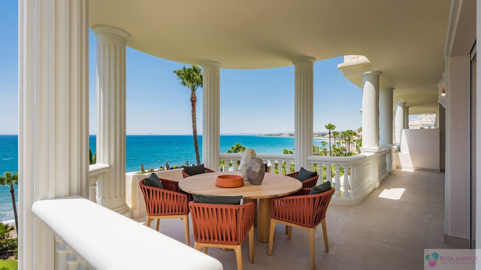 For sale of flat in Estepona