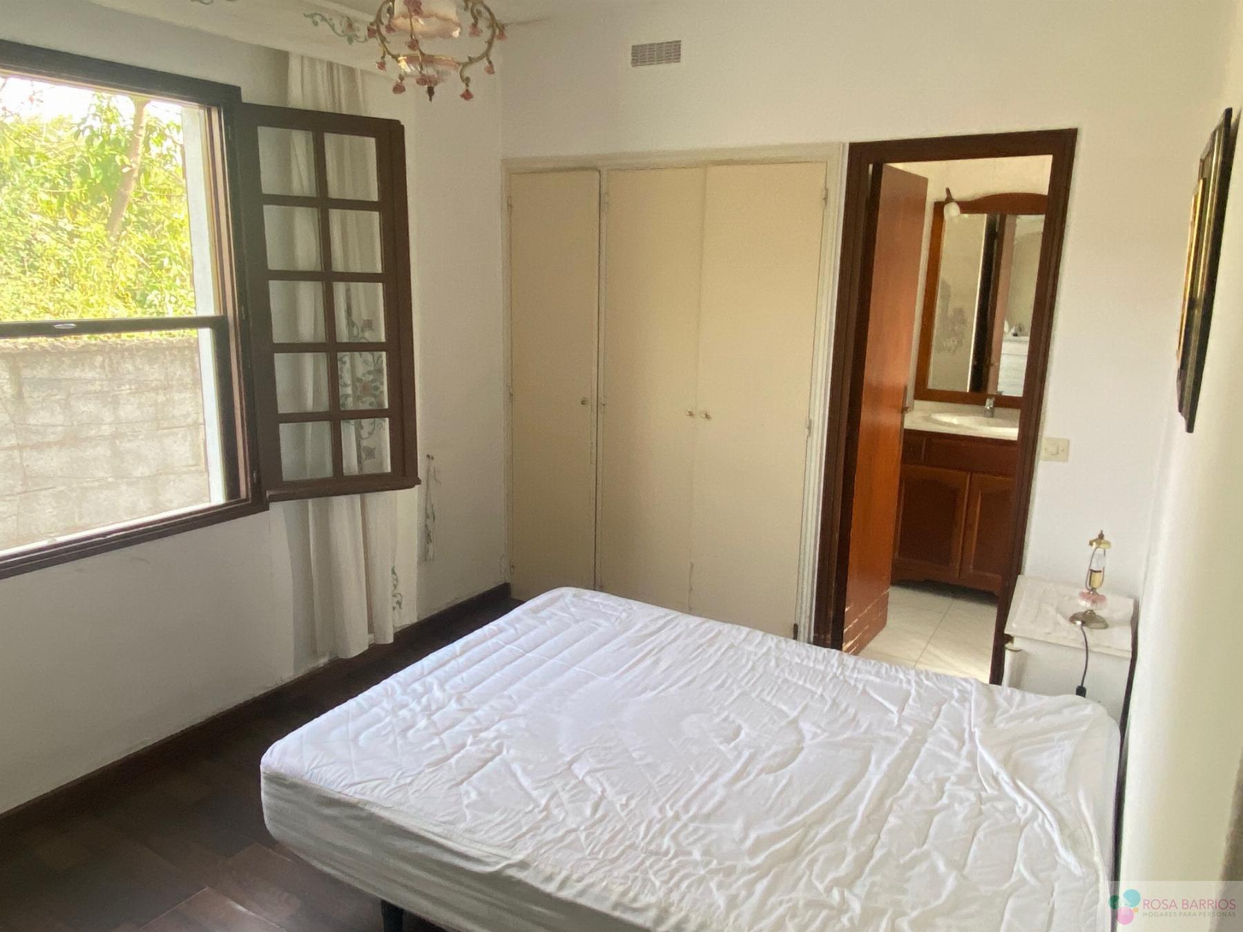 Zu verkaufen von chalet in
 Estepona