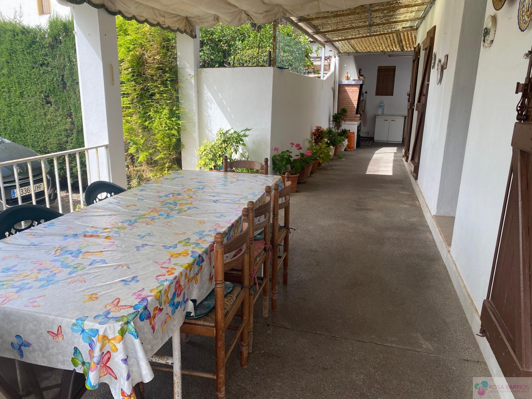 Zu verkaufen von chalet in
 Estepona