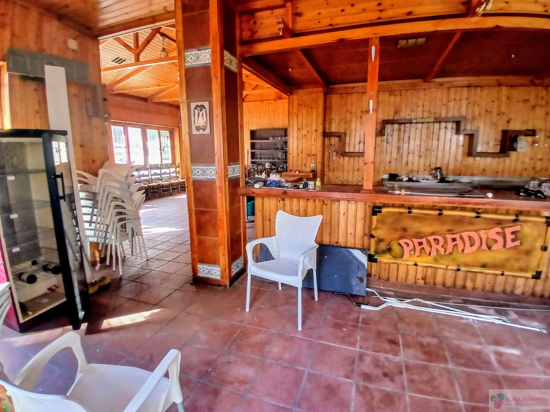Zu verkaufen von ladenlokal in
 San Pedro de Alcántara