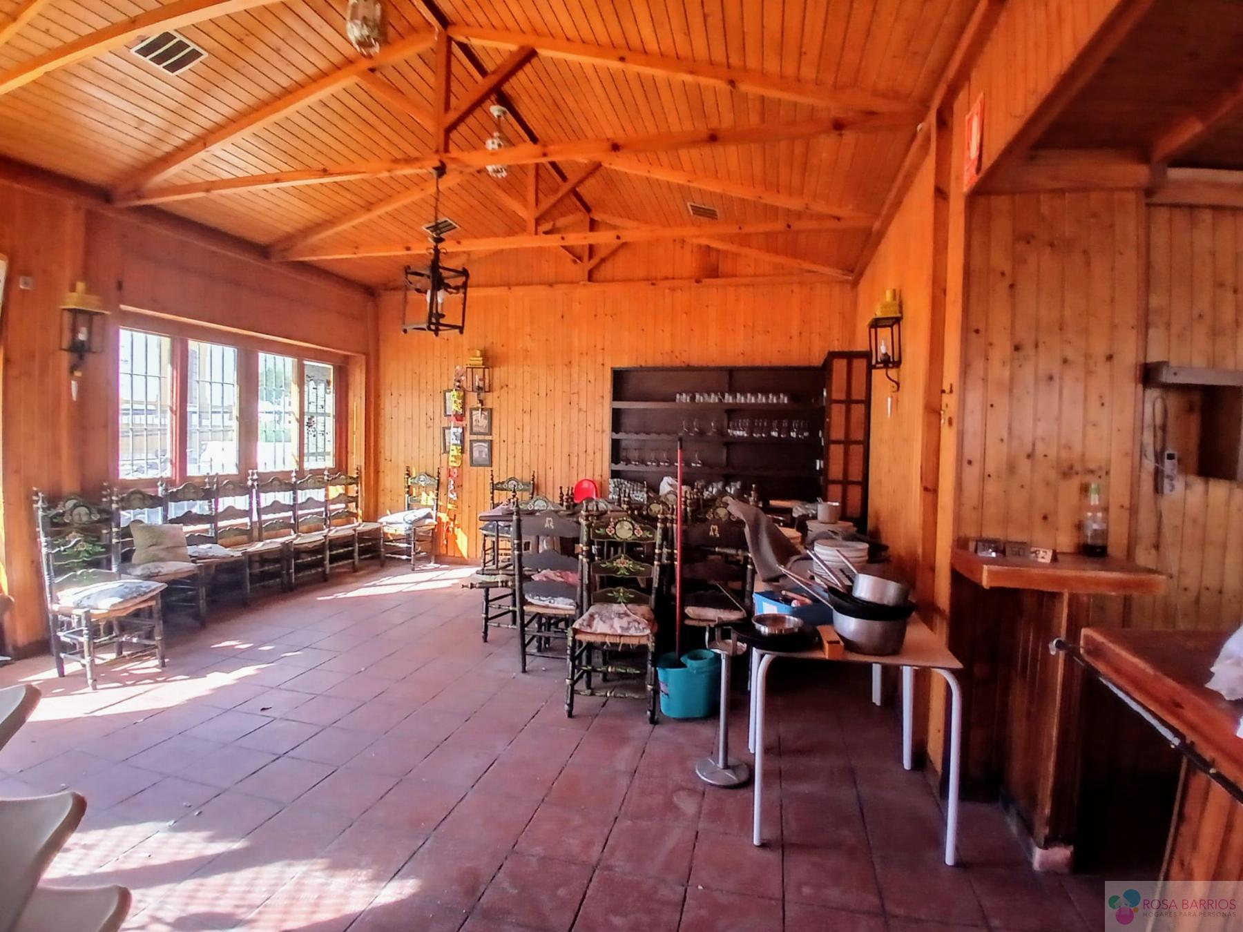 Zu verkaufen von ladenlokal in
 San Pedro de Alcántara