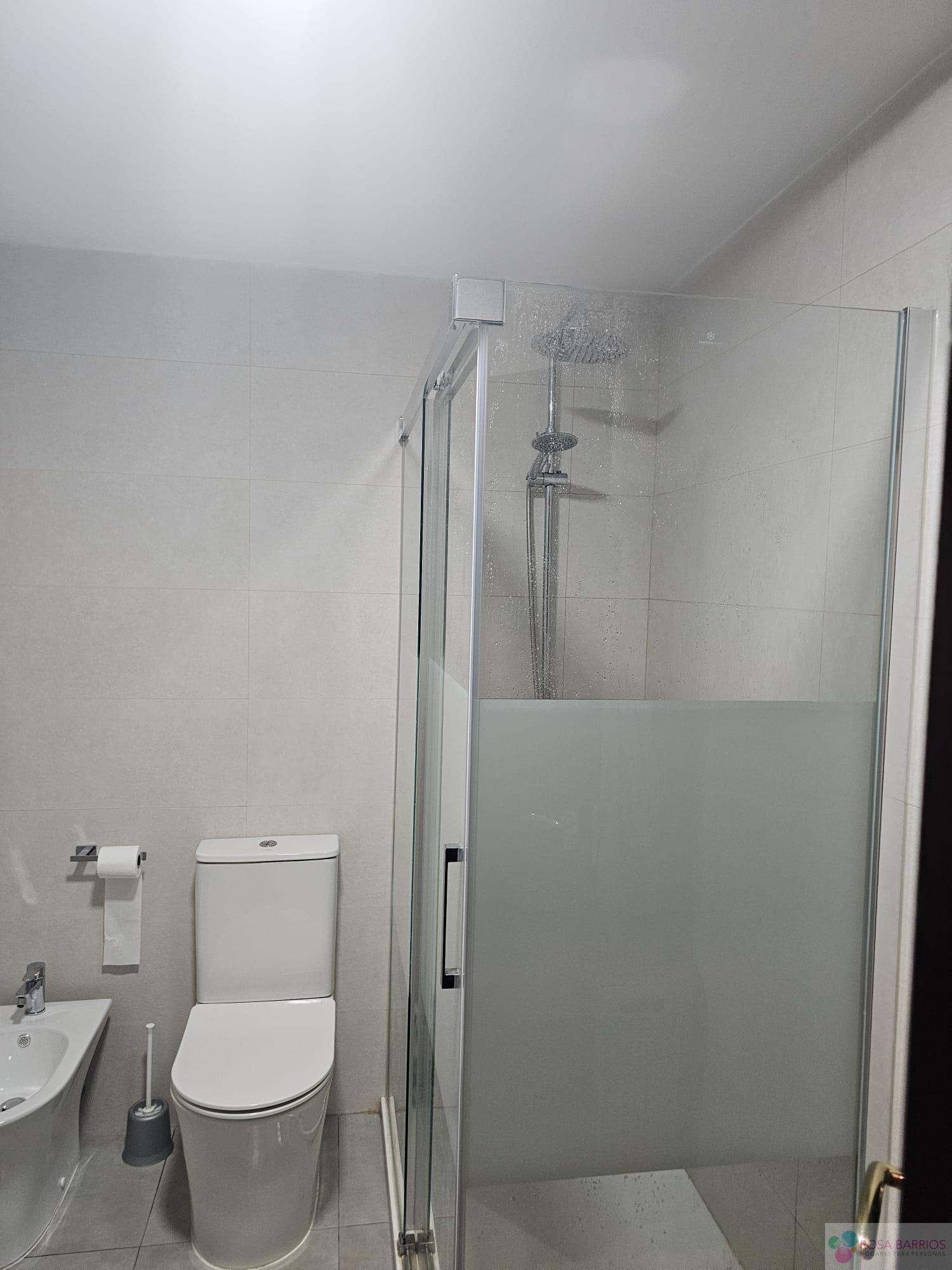 For sale of flat in San Luis de Sabinillas