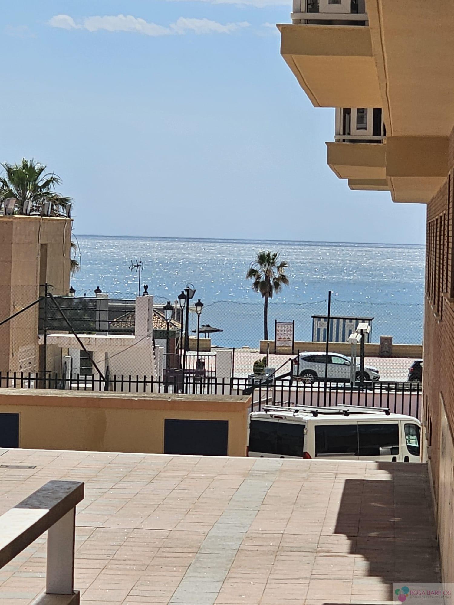 For sale of flat in San Luis de Sabinillas