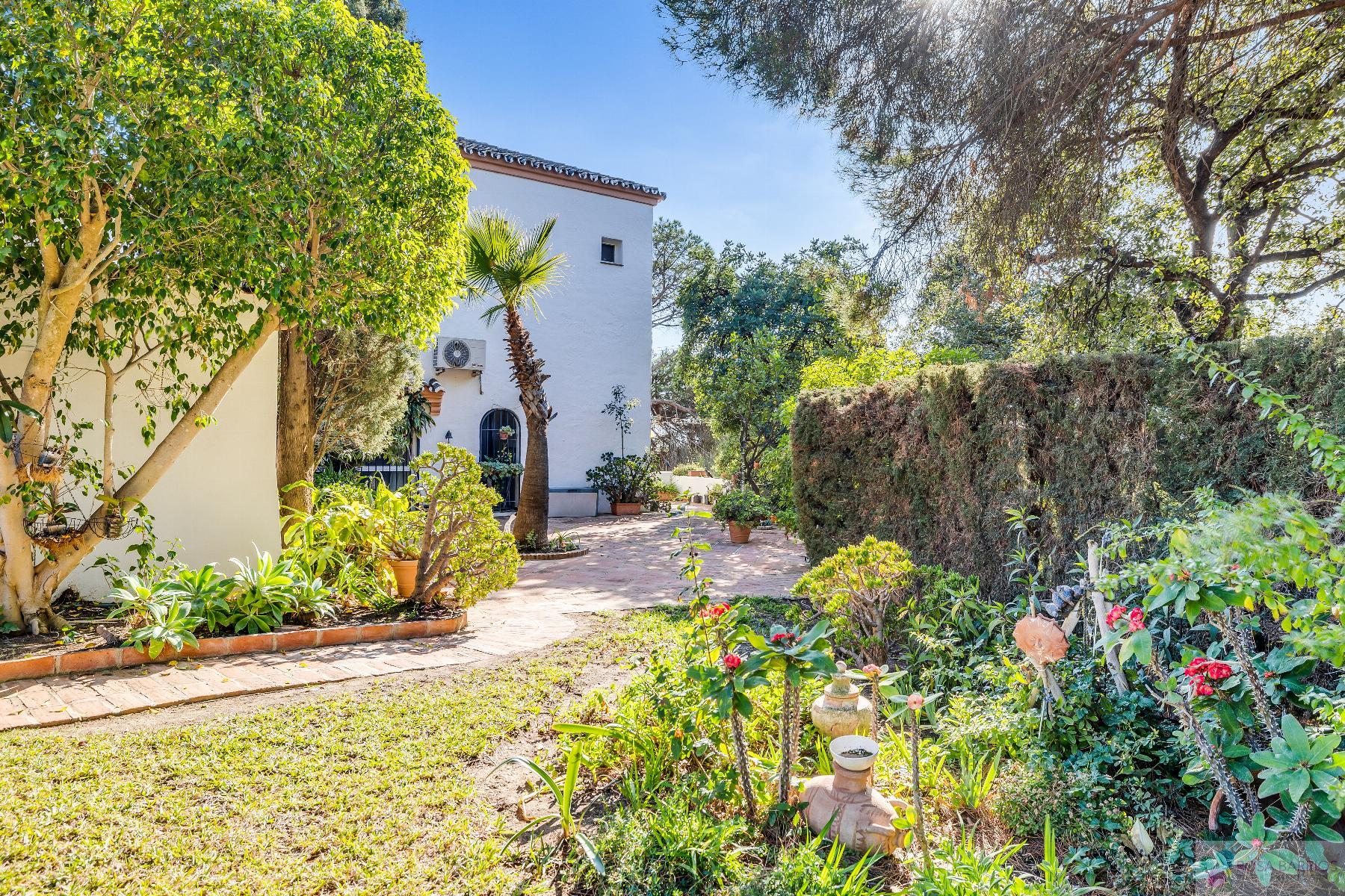 Venta de chalet en Estepona