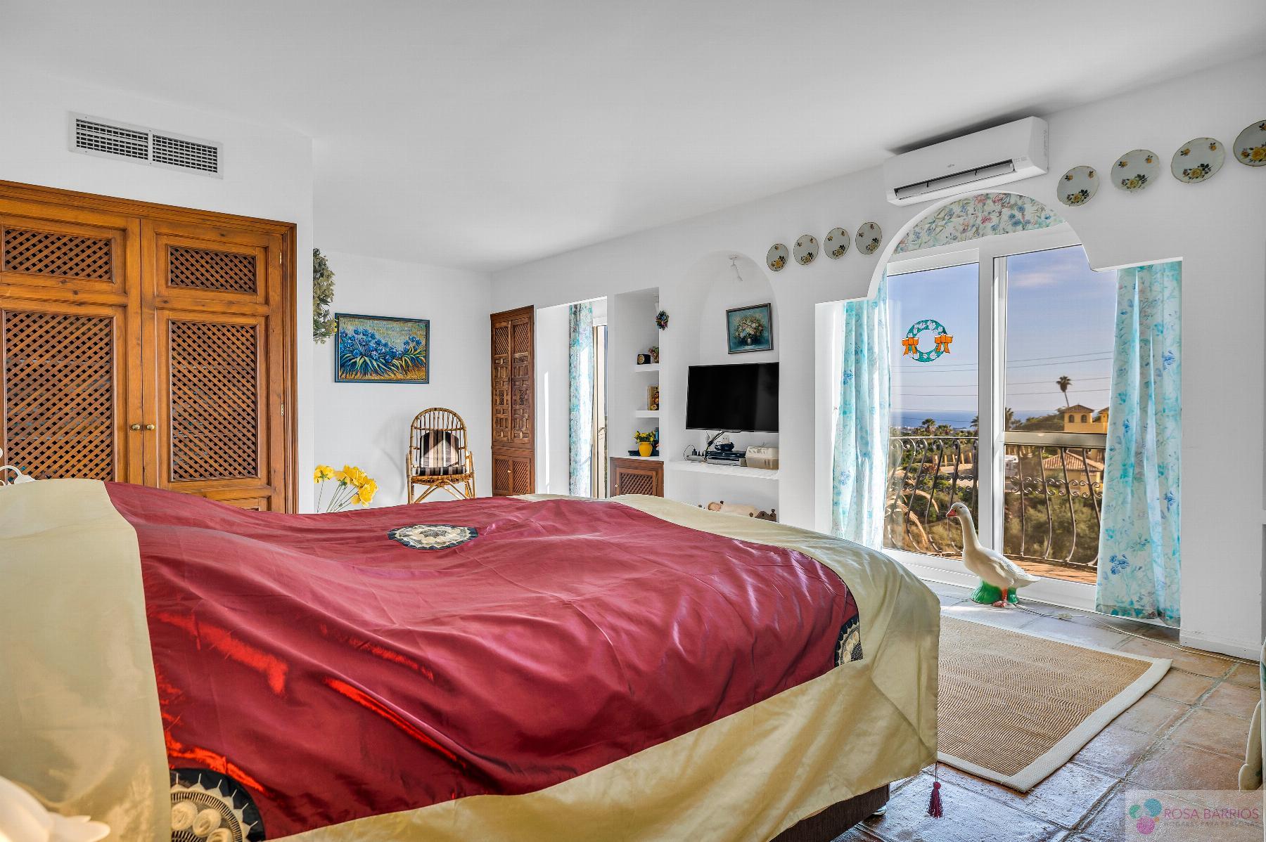 Venta de chalet en Estepona