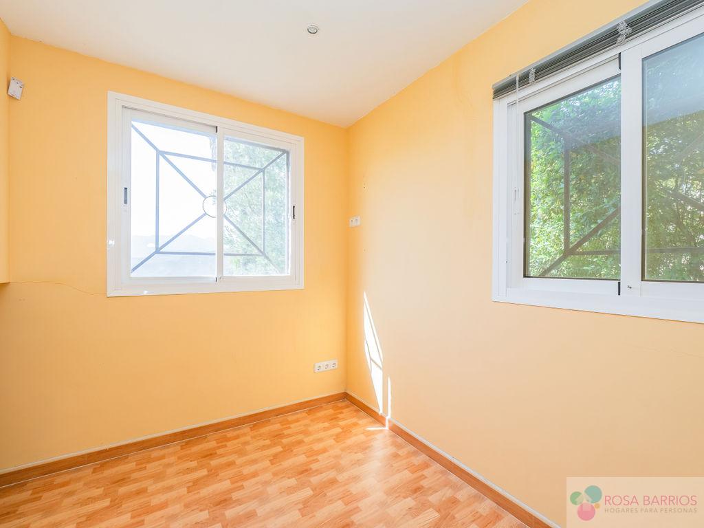 Zu verkaufen von chalet in
 Ojén