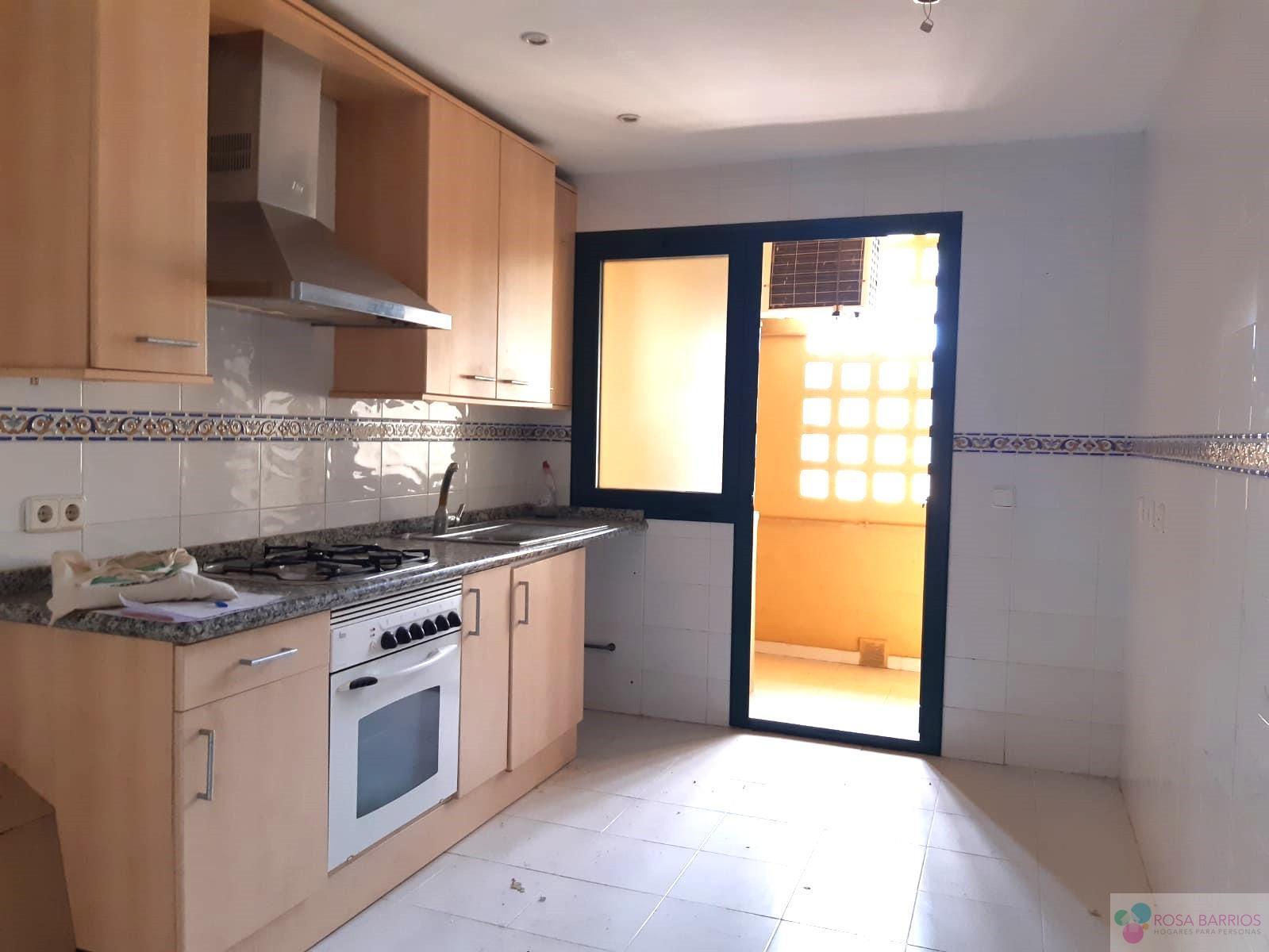 Venta de piso en San Pedro de Alcántara