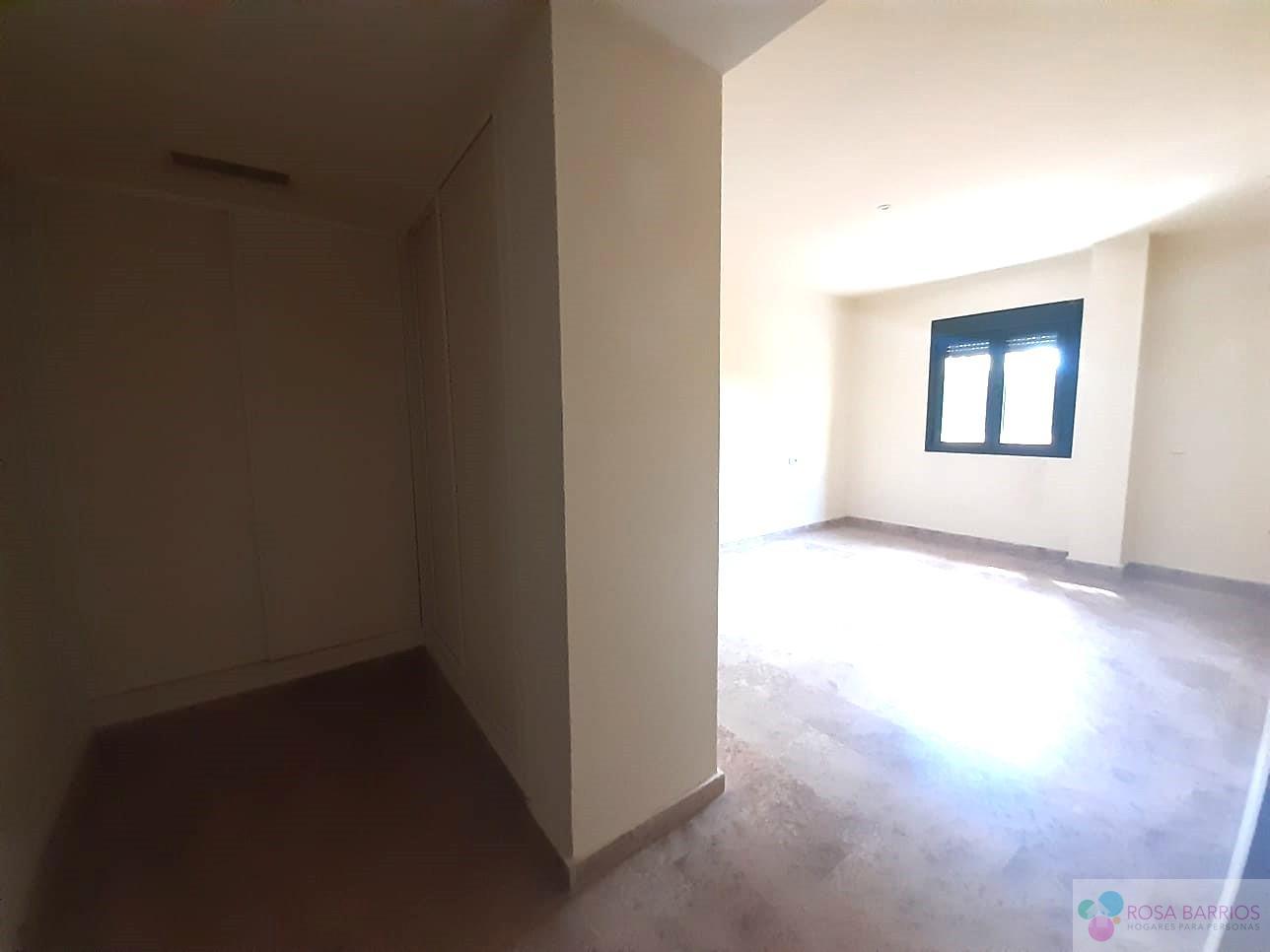Venta de piso en San Pedro de Alcántara
