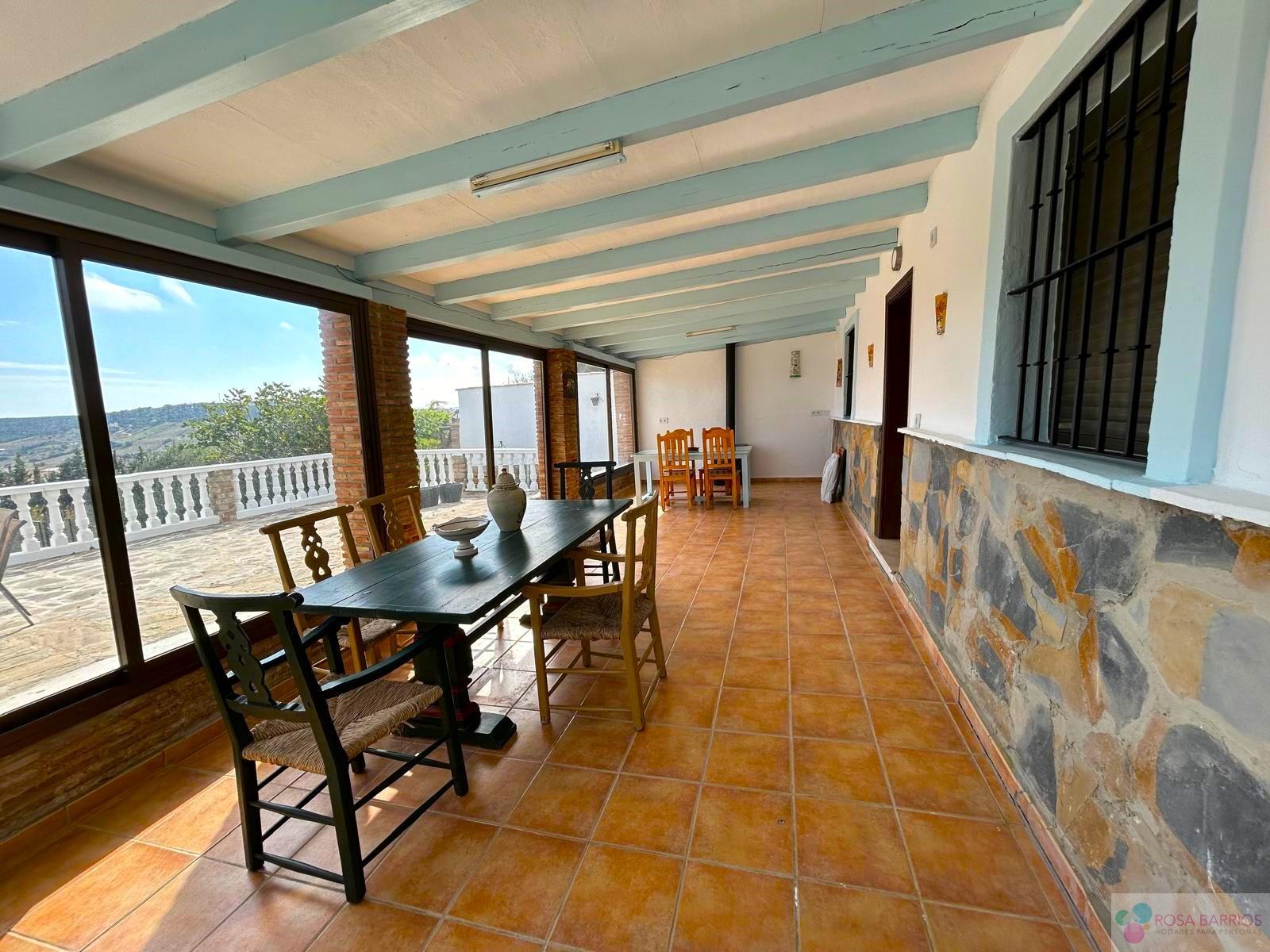 Miete von haus in
 Estepona