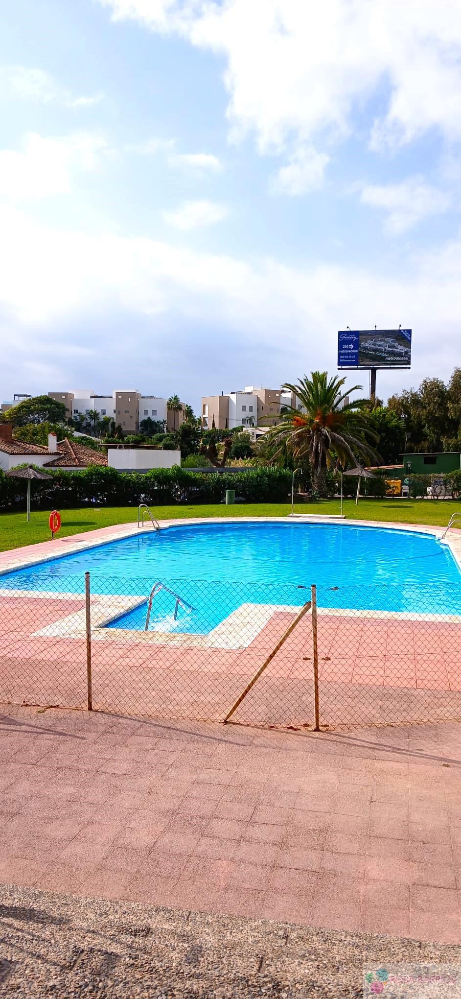 For sale of flat in Estepona