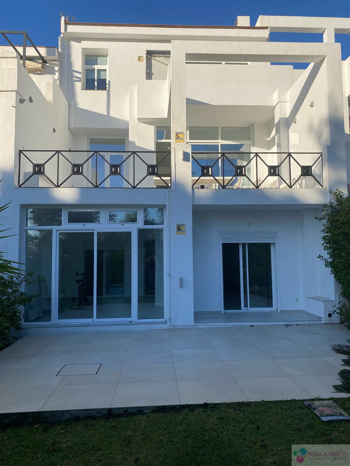 For sale of house in Benahavís