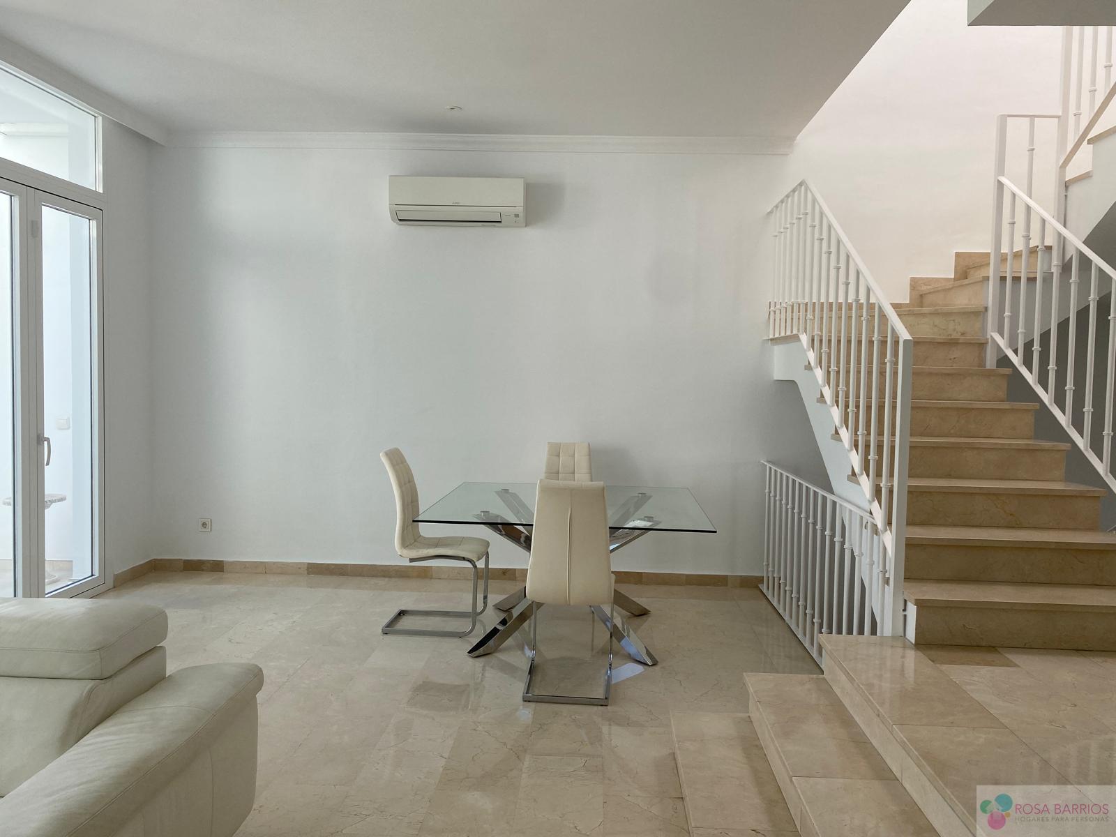 For sale of house in Benahavís