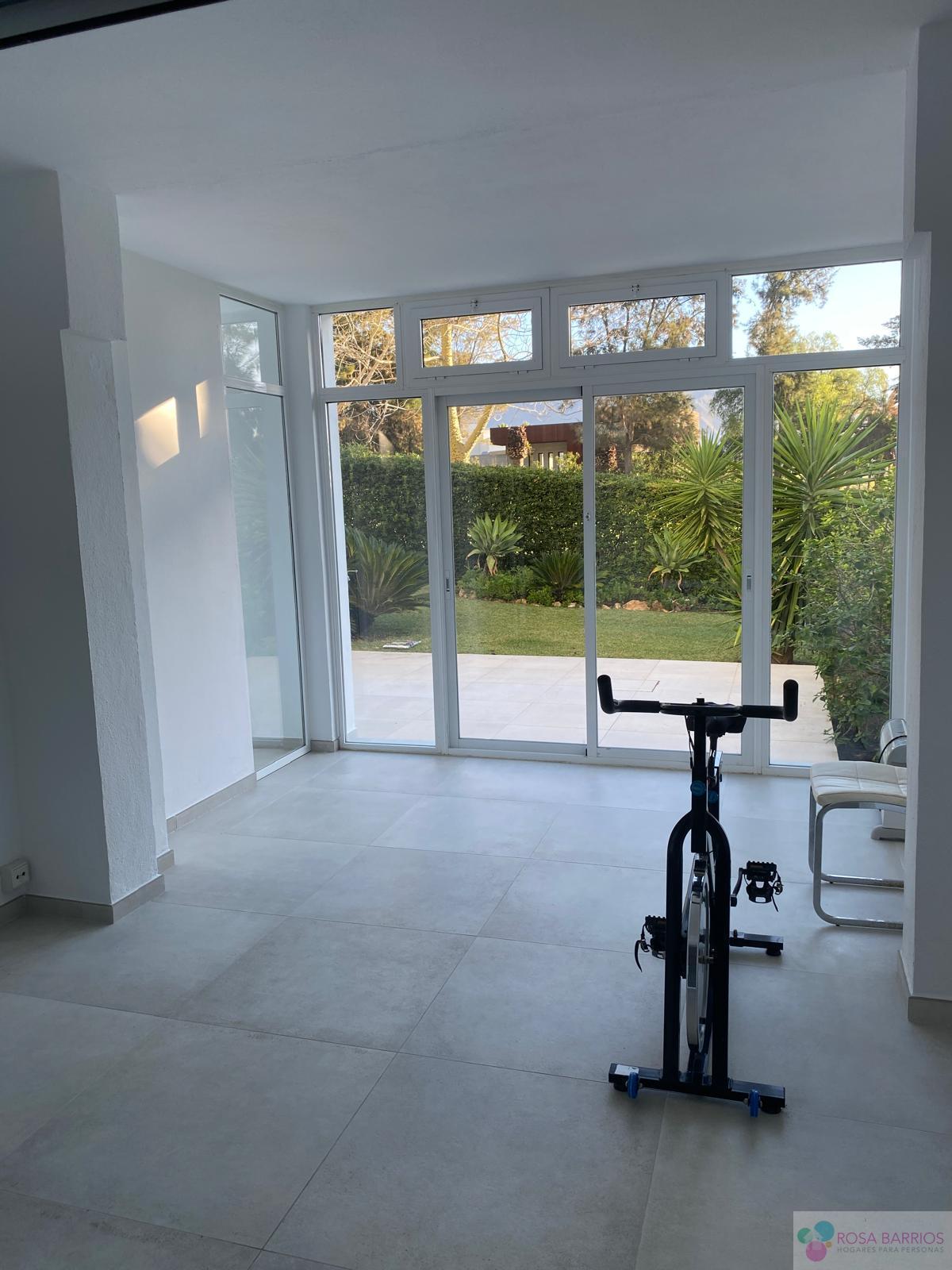 For sale of house in Benahavís