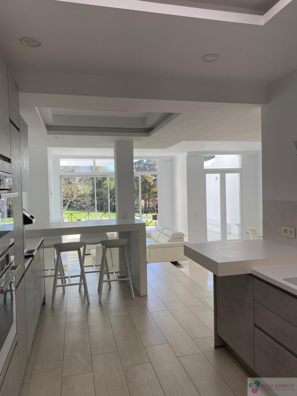 For sale of house in Benahavís