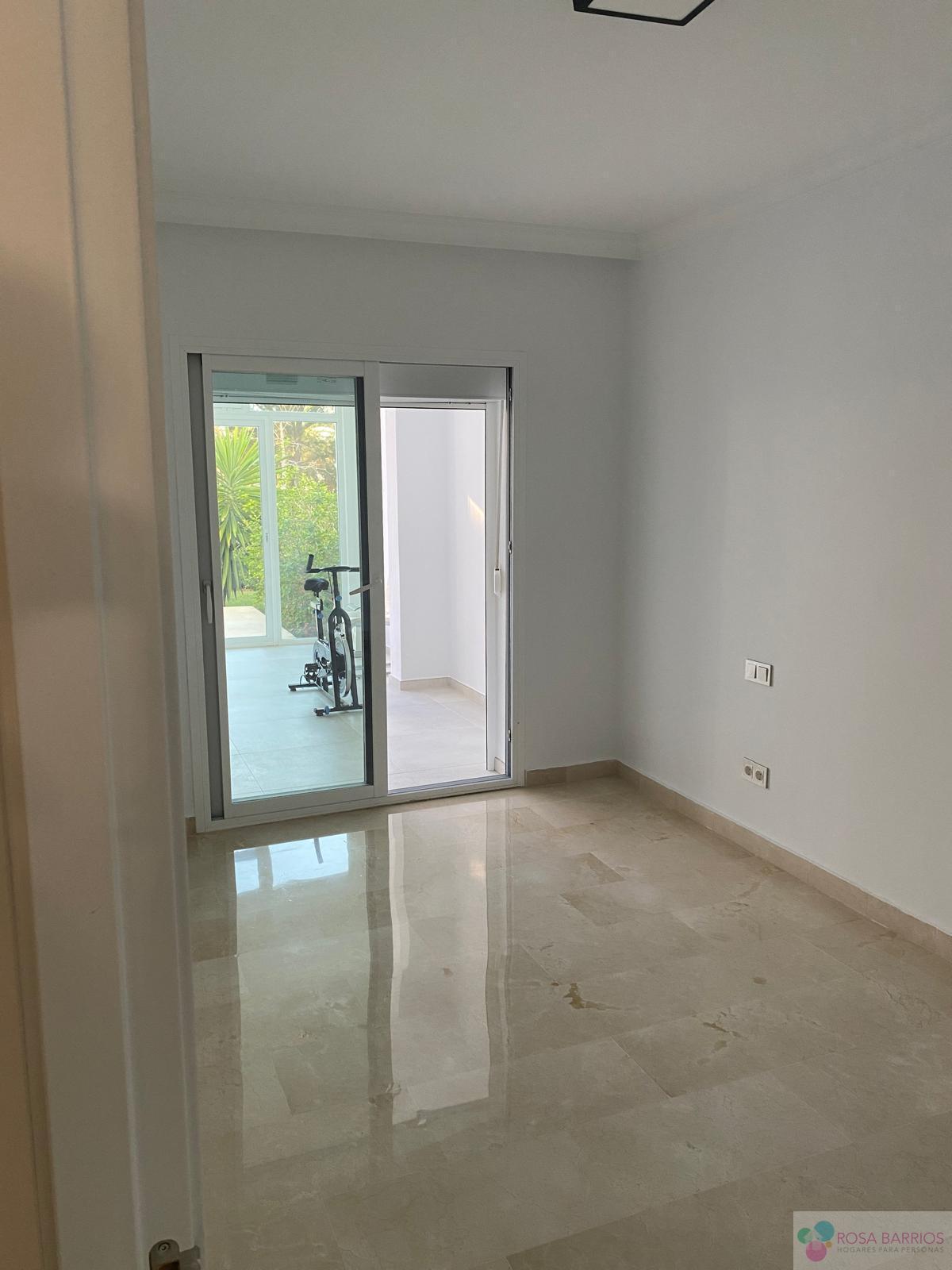 For sale of house in Benahavís