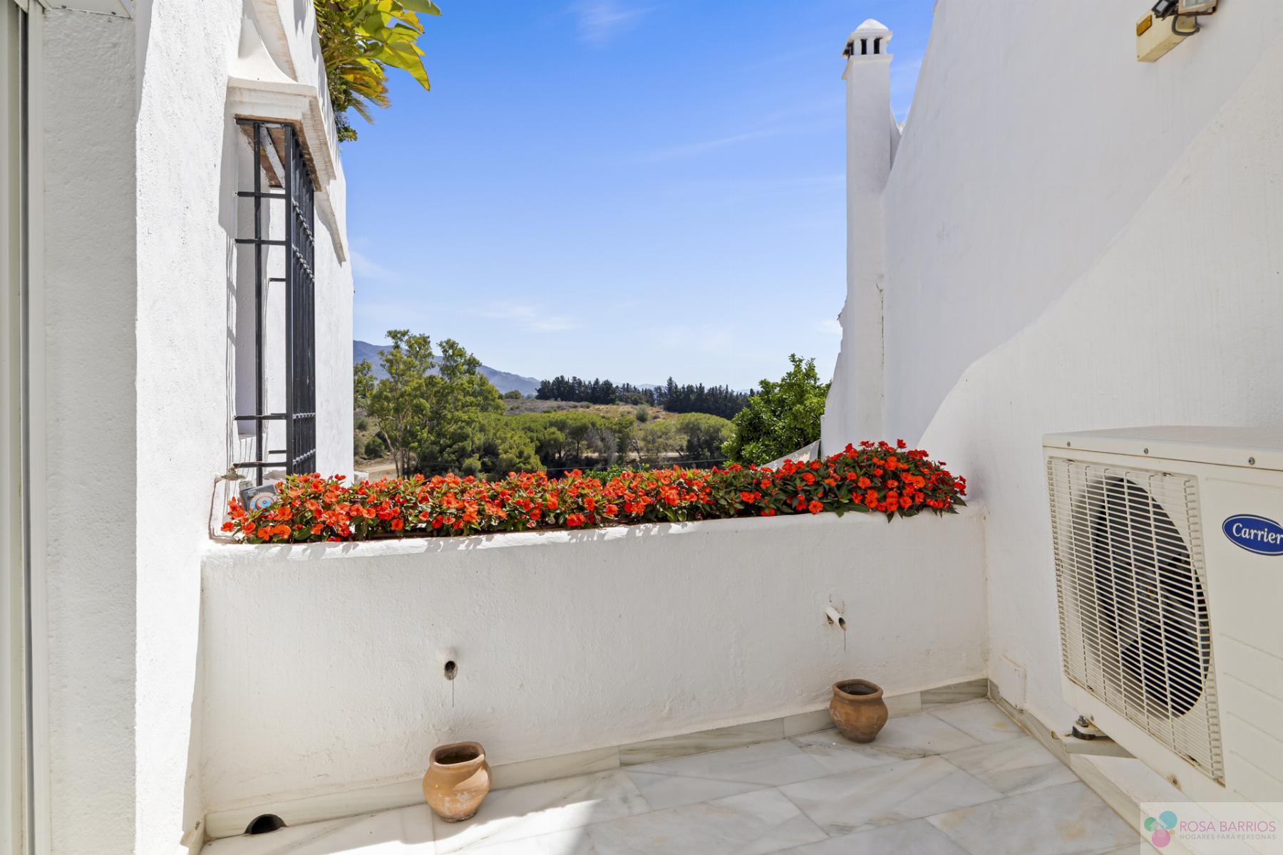 Zu verkaufen von haus in
 Nueva Andalucía