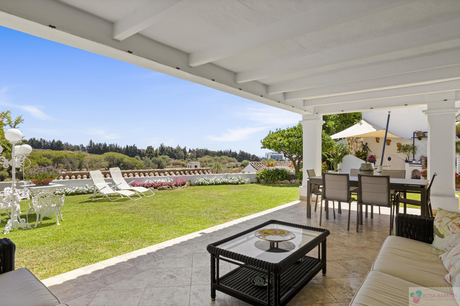 Zu verkaufen von haus in
 Nueva Andalucía