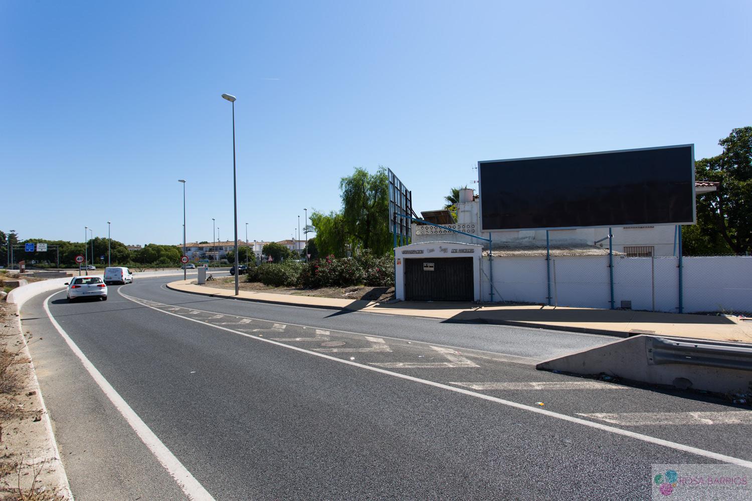 For sale of villa in San Pedro de Alcántara