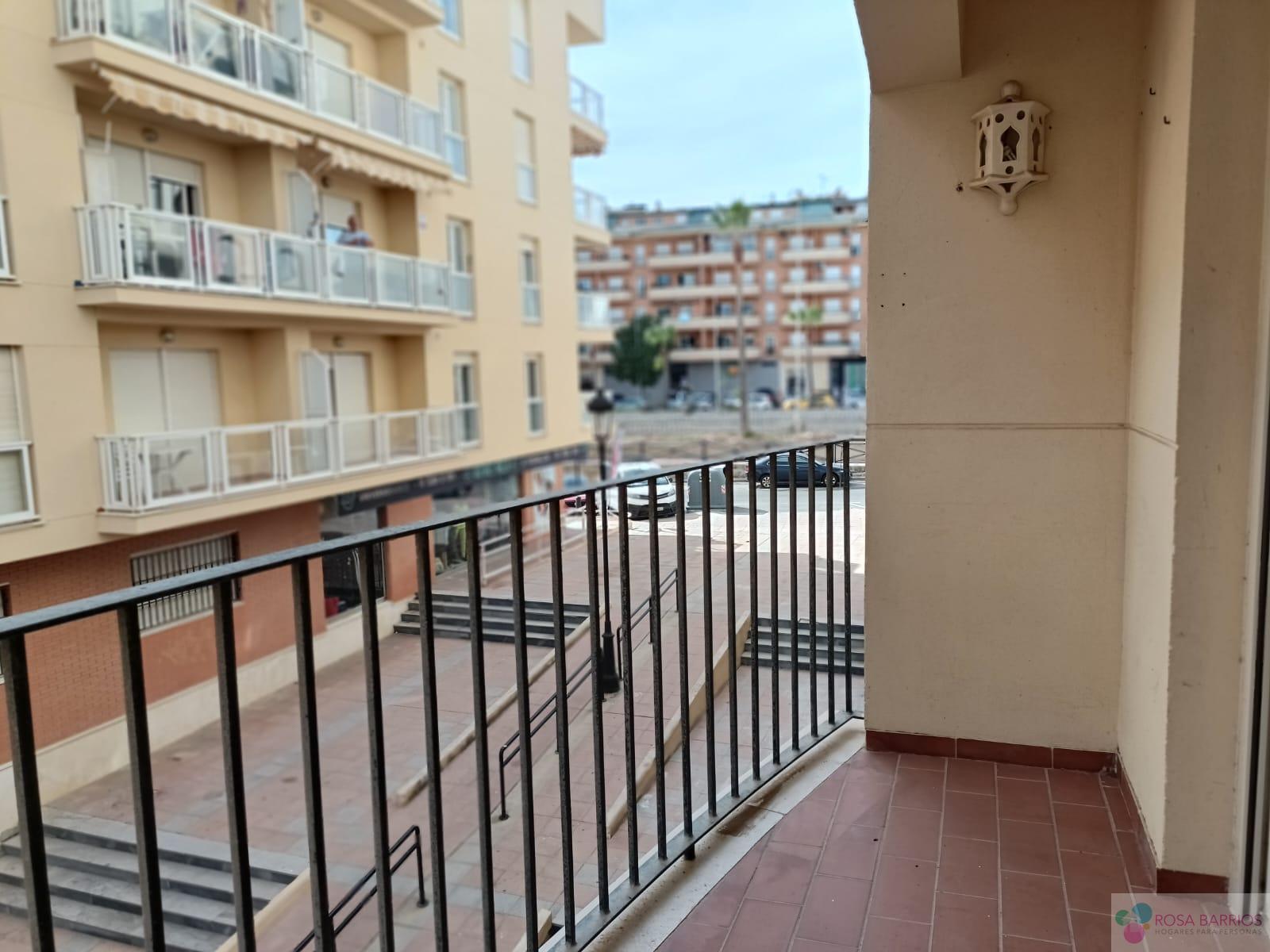 For sale of flat in Manilva