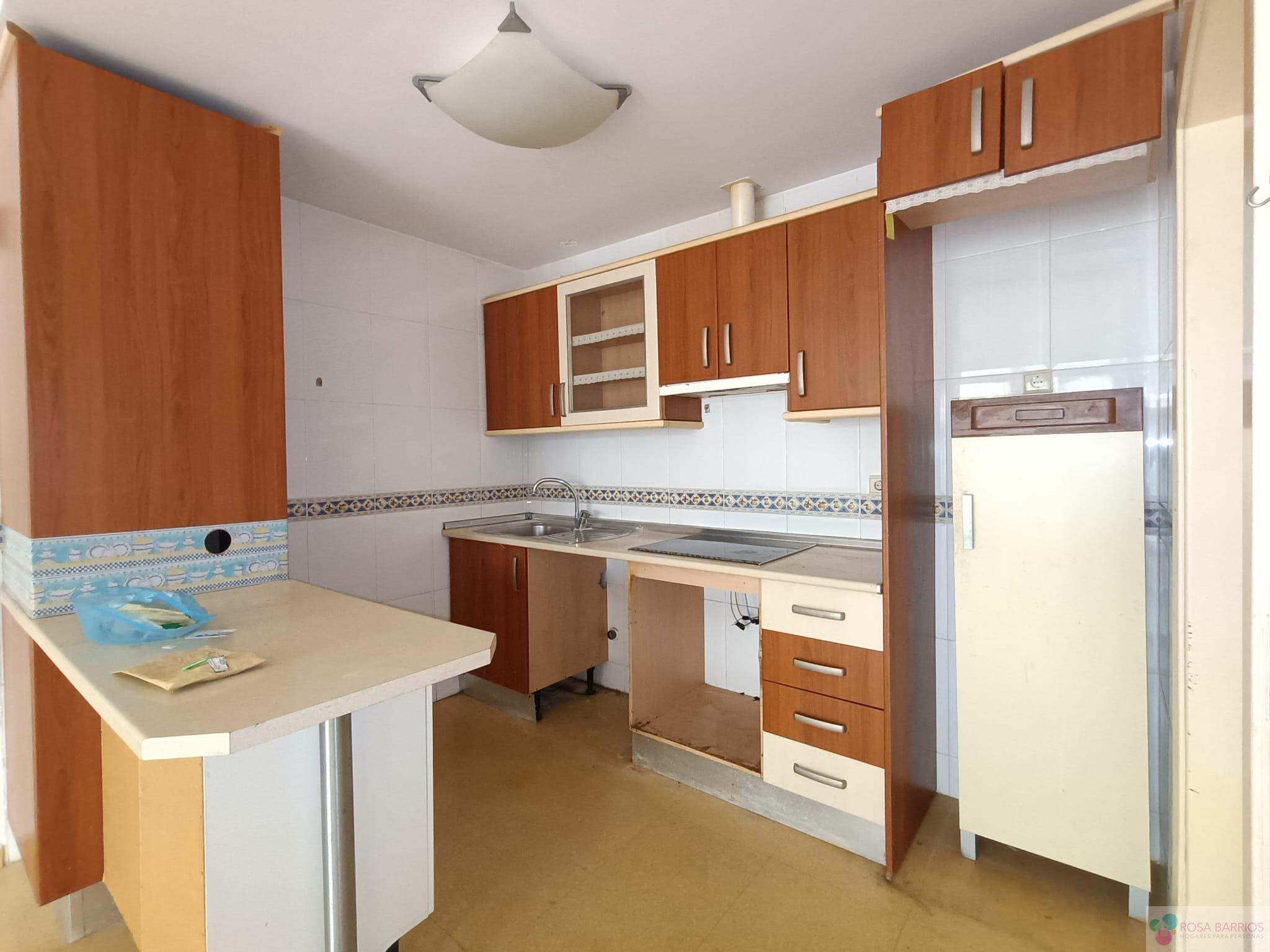 For sale of flat in Manilva