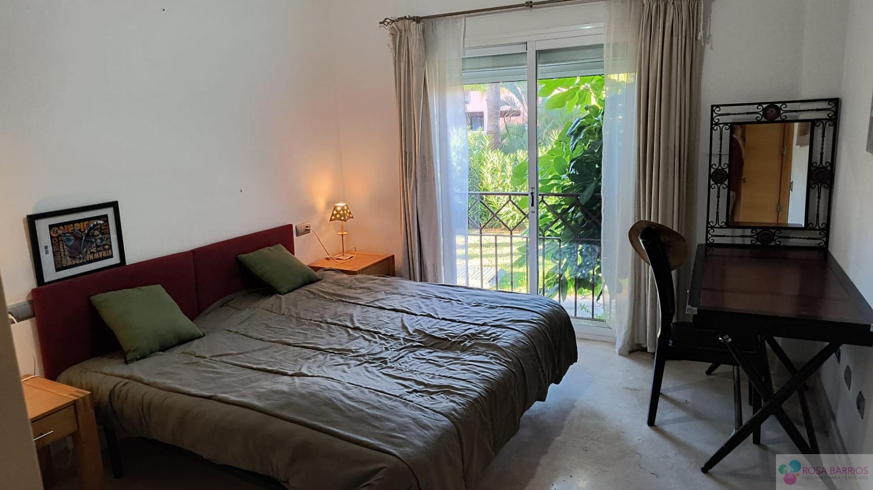 Venta de piso en Estepona