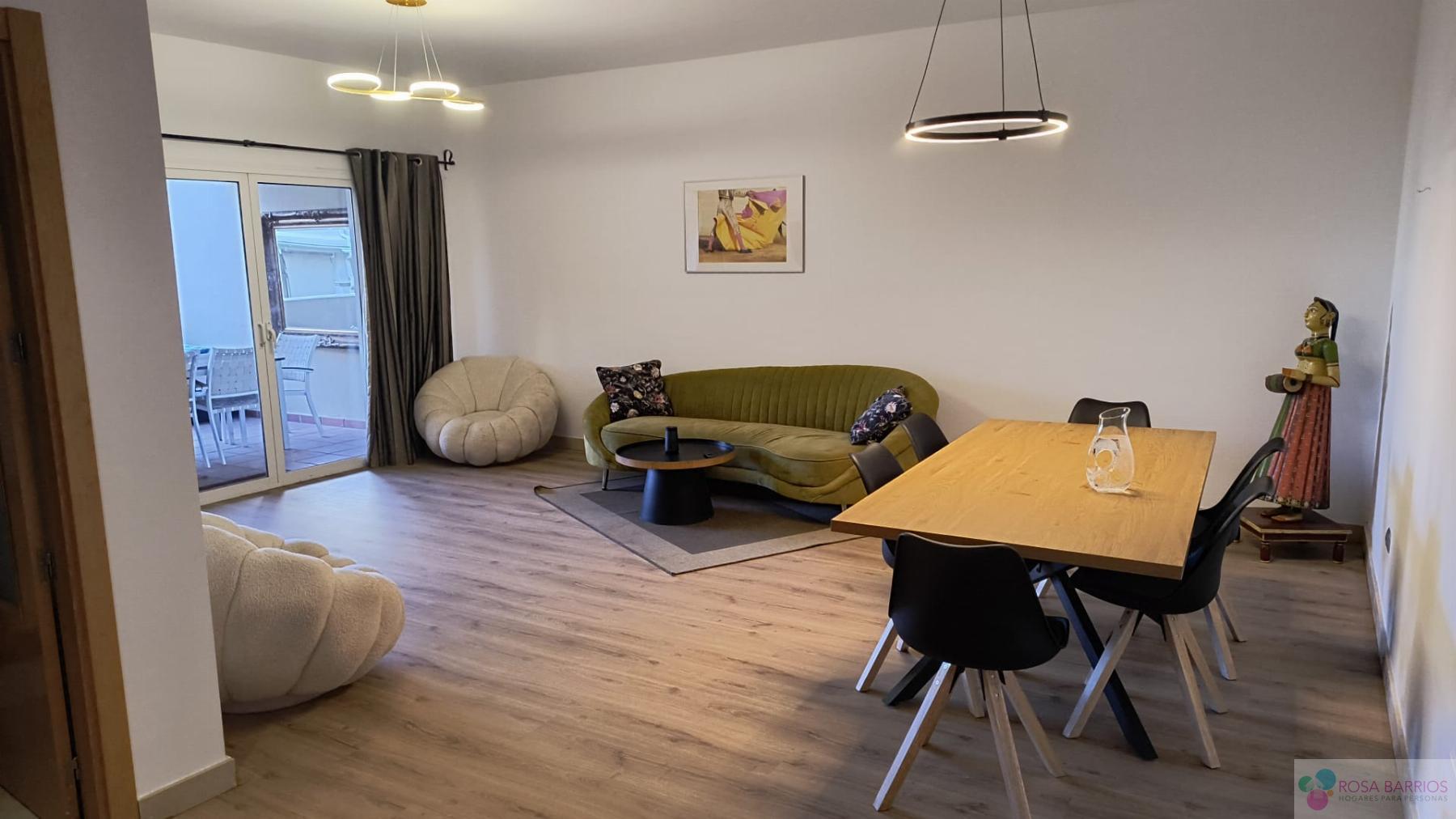 Venta de piso en Estepona