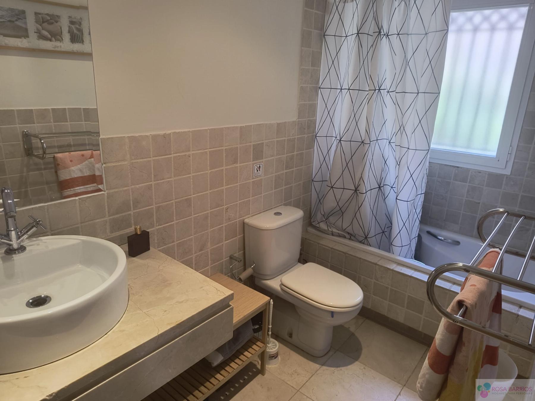 Venta de piso en Estepona